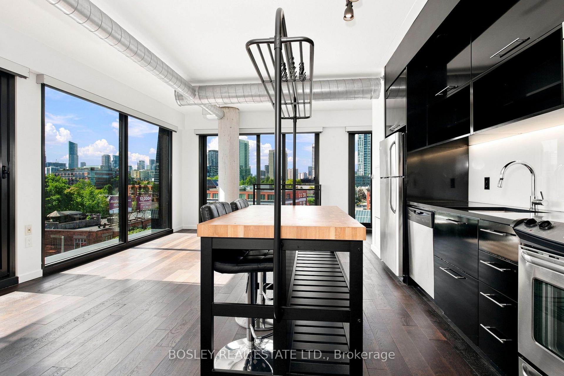 Photo 6 of Unit 617, 51 Trolley Crescent, Toronto, Waterfront Communities — HOMEH