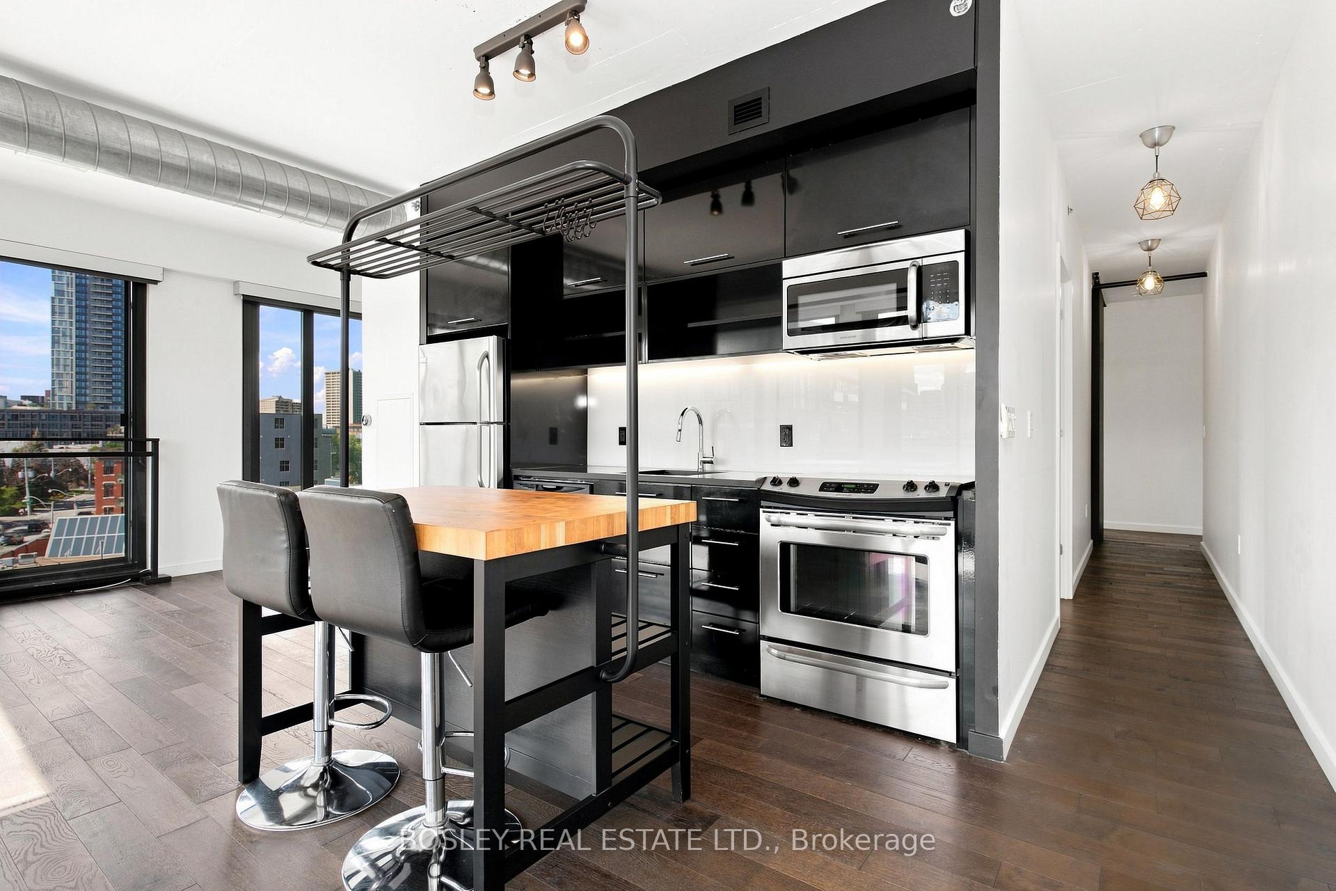 Photo 7 of Unit 617, 51 Trolley Crescent, Toronto, Waterfront Communities — HOMEH