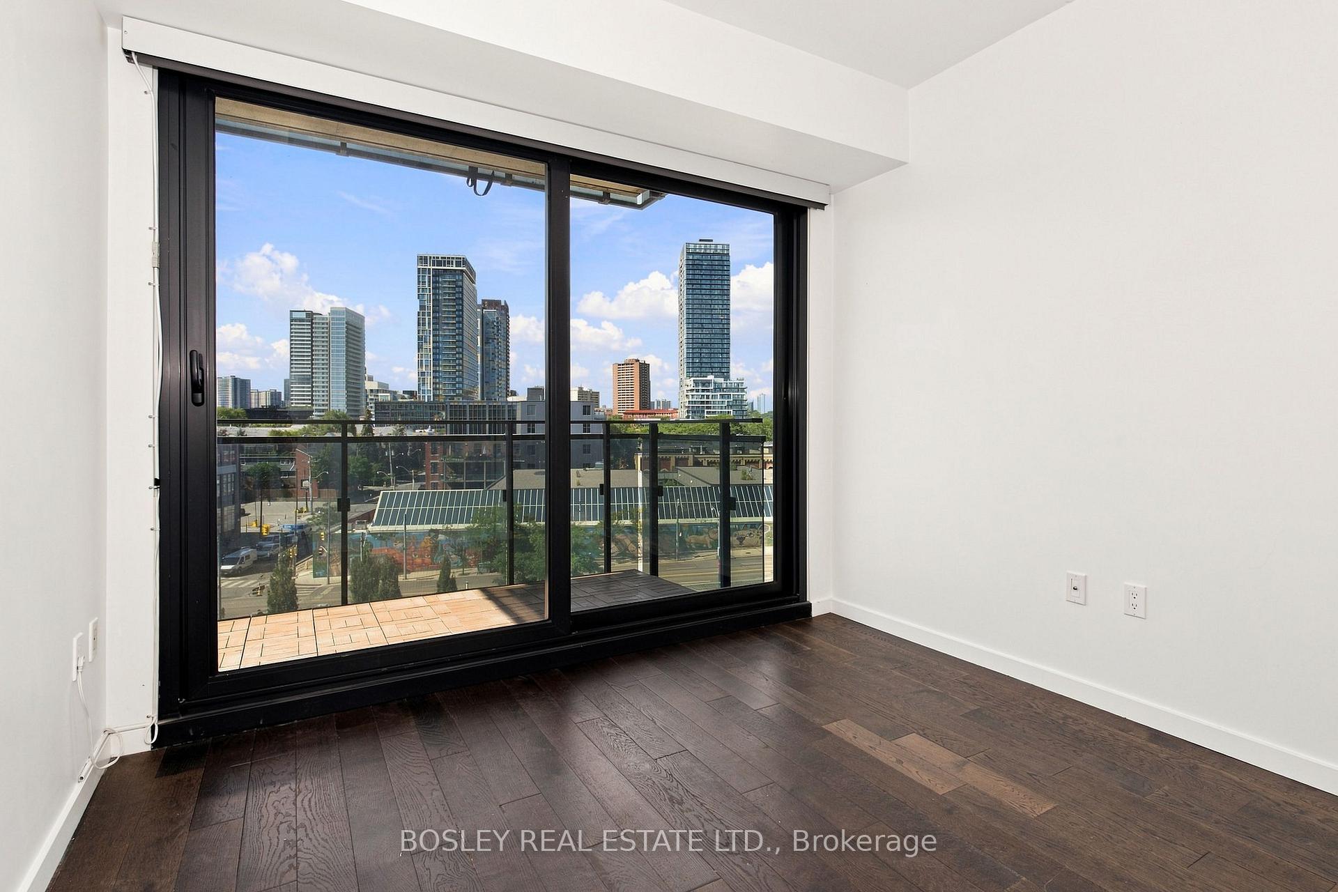 Photo 12 of Unit 617, 51 Trolley Crescent, Toronto, Waterfront Communities — HOMEH