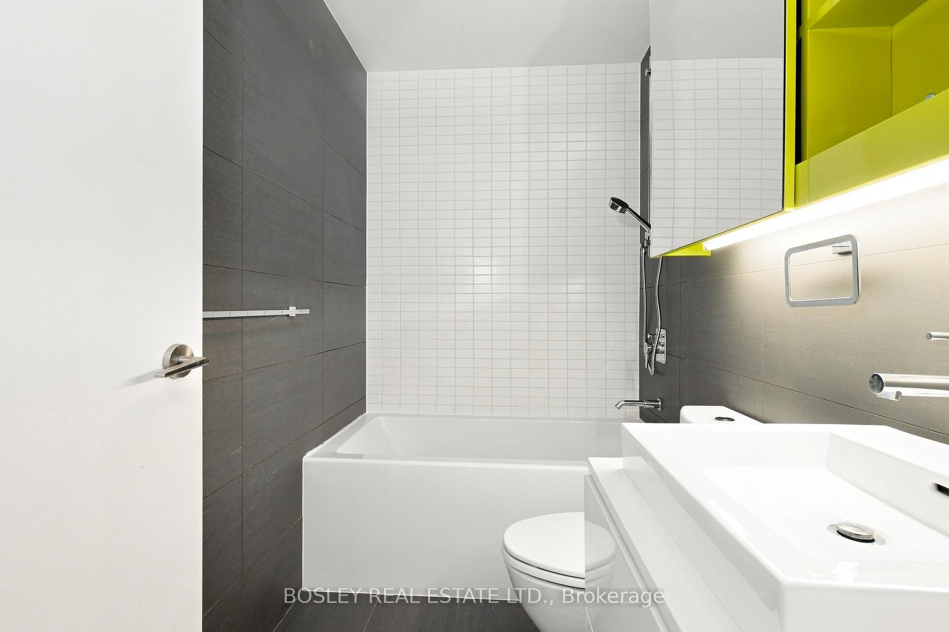 Photo 27 of Unit 617, 51 Trolley Crescent, Toronto, Waterfront Communities — HOMEH