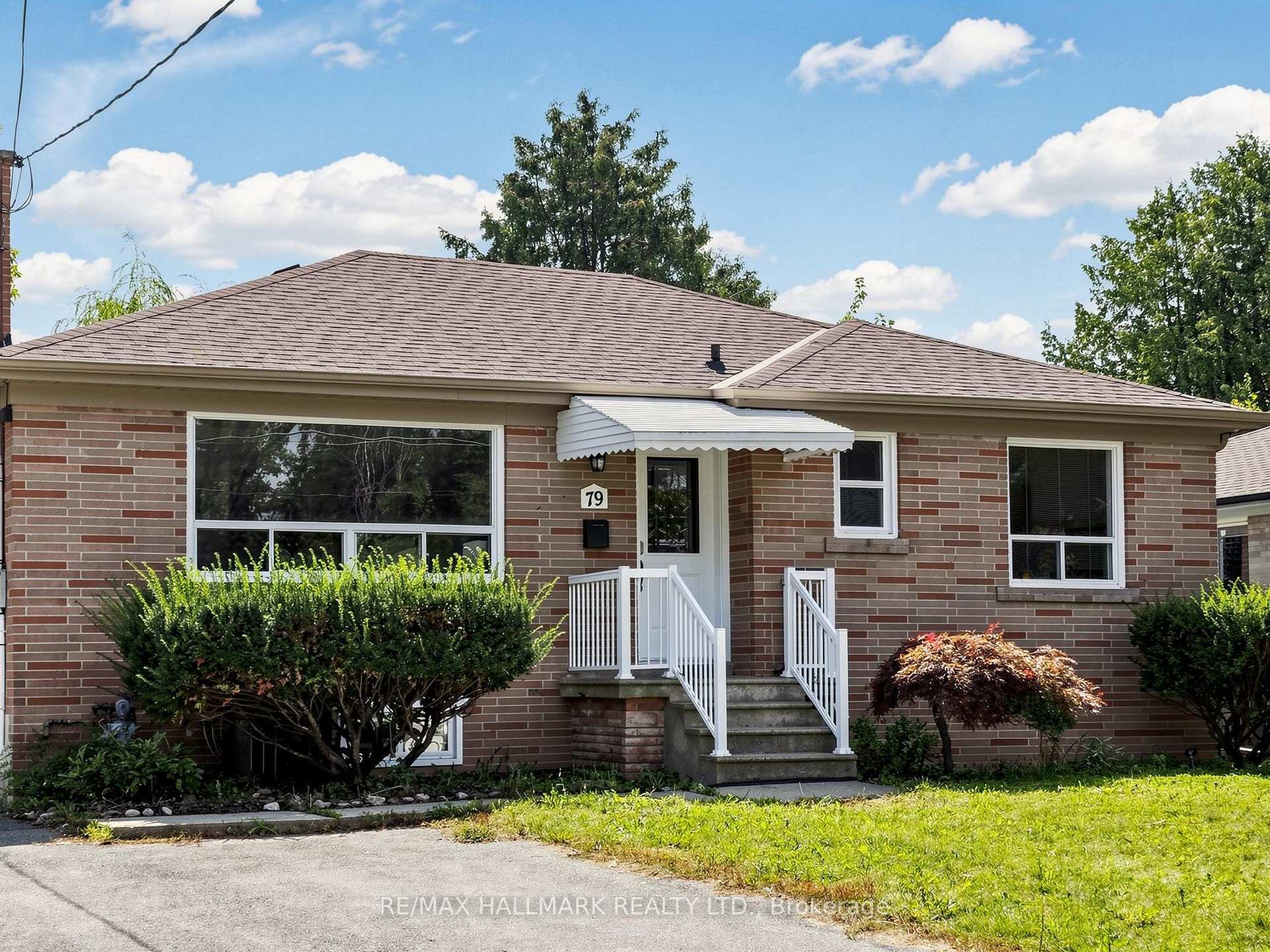 Photo 1 of 79 Cartier Crescent, Richmond Hill, Crosby — HOMEH