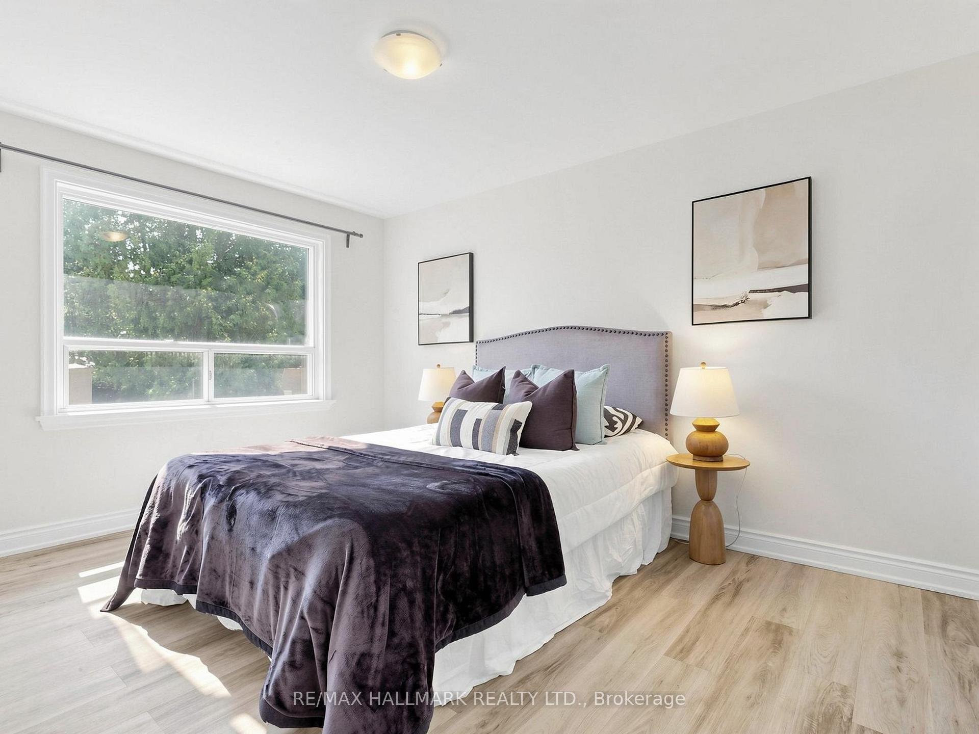 Photo 13 of 79 Cartier Crescent, Richmond Hill, Crosby — HOMEH