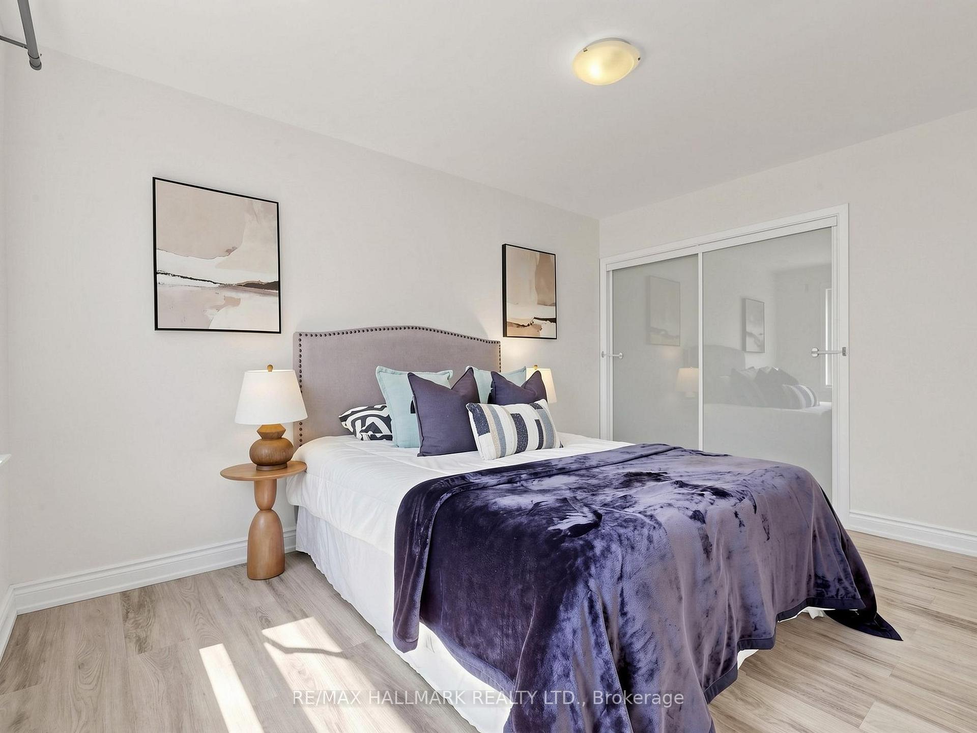 Photo 14 of 79 Cartier Crescent, Richmond Hill, Crosby — HOMEH