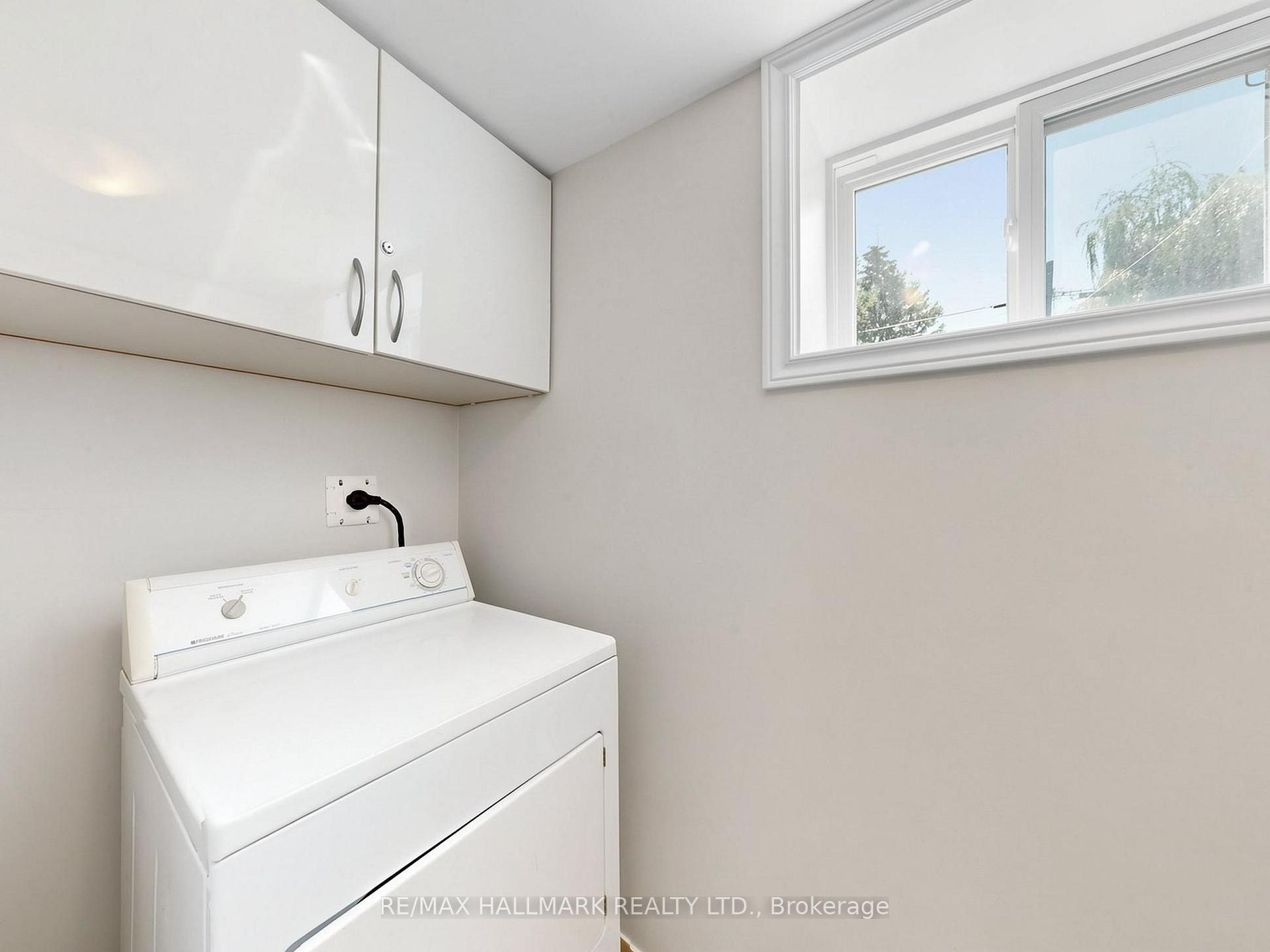 Photo 29 of 79 Cartier Crescent, Richmond Hill, Crosby — HOMEH