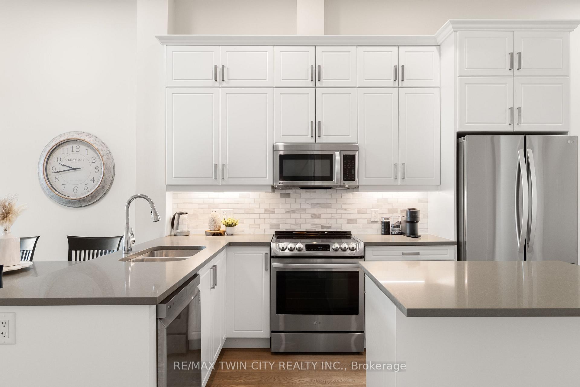 Photo 15 of Unit 207, Building A, 85 Morrell Street, Brantford, Holmesdale-Lansdowne — HOMEH