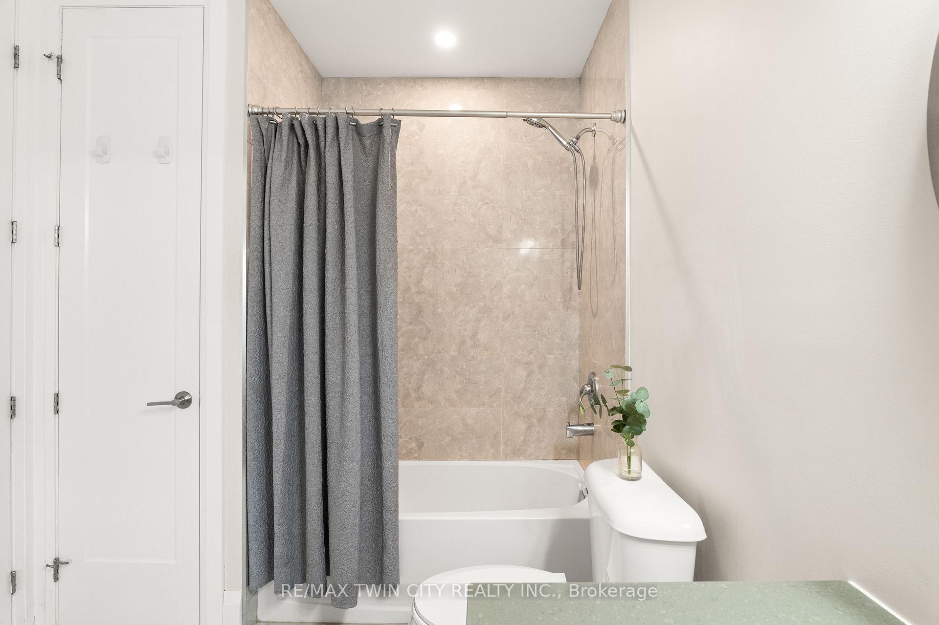 Photo 28 of Unit 207, Building A, 85 Morrell Street, Brantford, Holmesdale-Lansdowne — HOMEH
