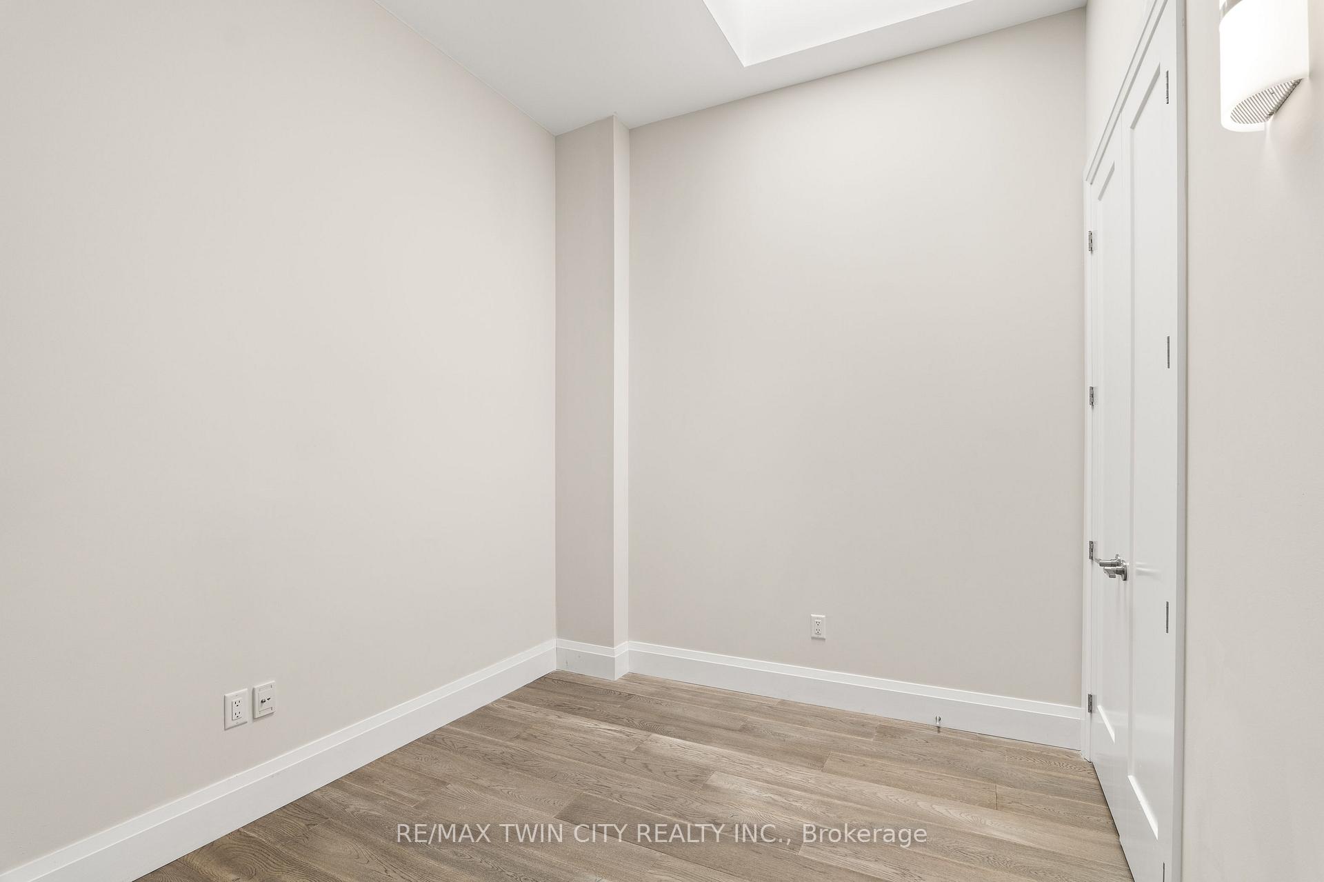 Photo 32 of Unit 207, Building A, 85 Morrell Street, Brantford, Holmesdale-Lansdowne — HOMEH