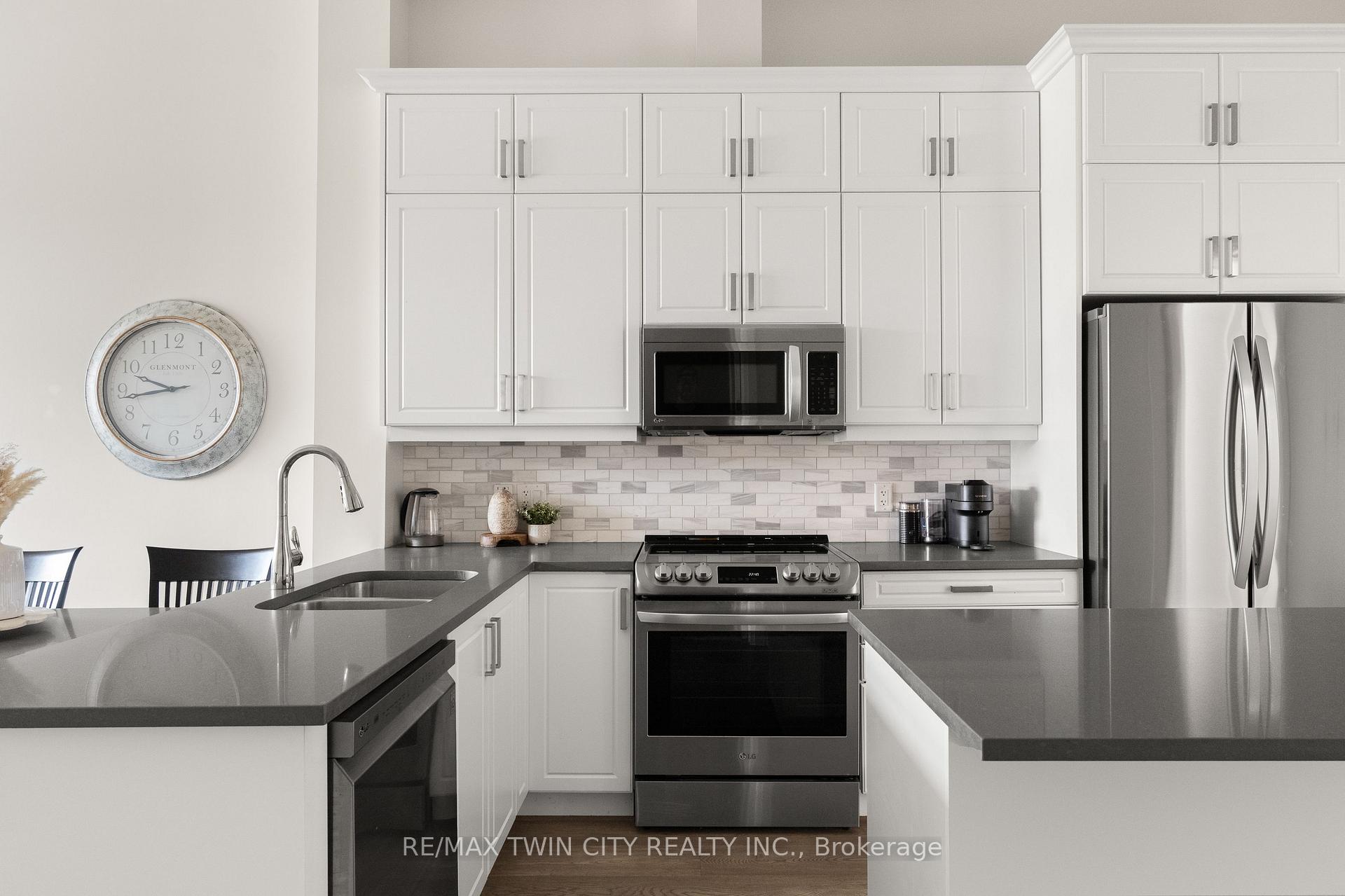 Photo 38 of Unit 207, Building A, 85 Morrell Street, Brantford, Holmesdale-Lansdowne — HOMEH