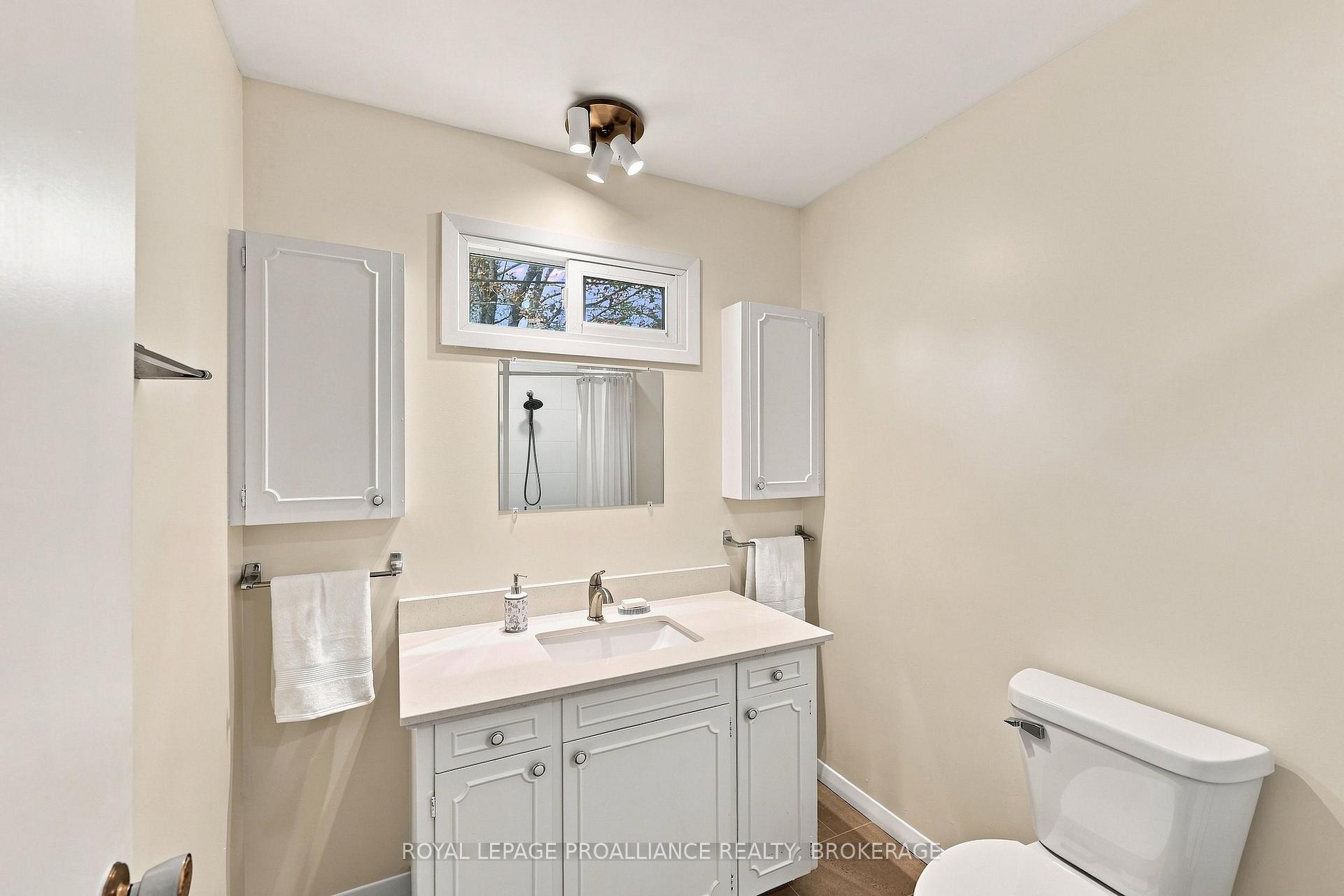 Photo 31 of 6 Grenville Crescent, Kingston, West of Sir John A. Blvd — HOMEH