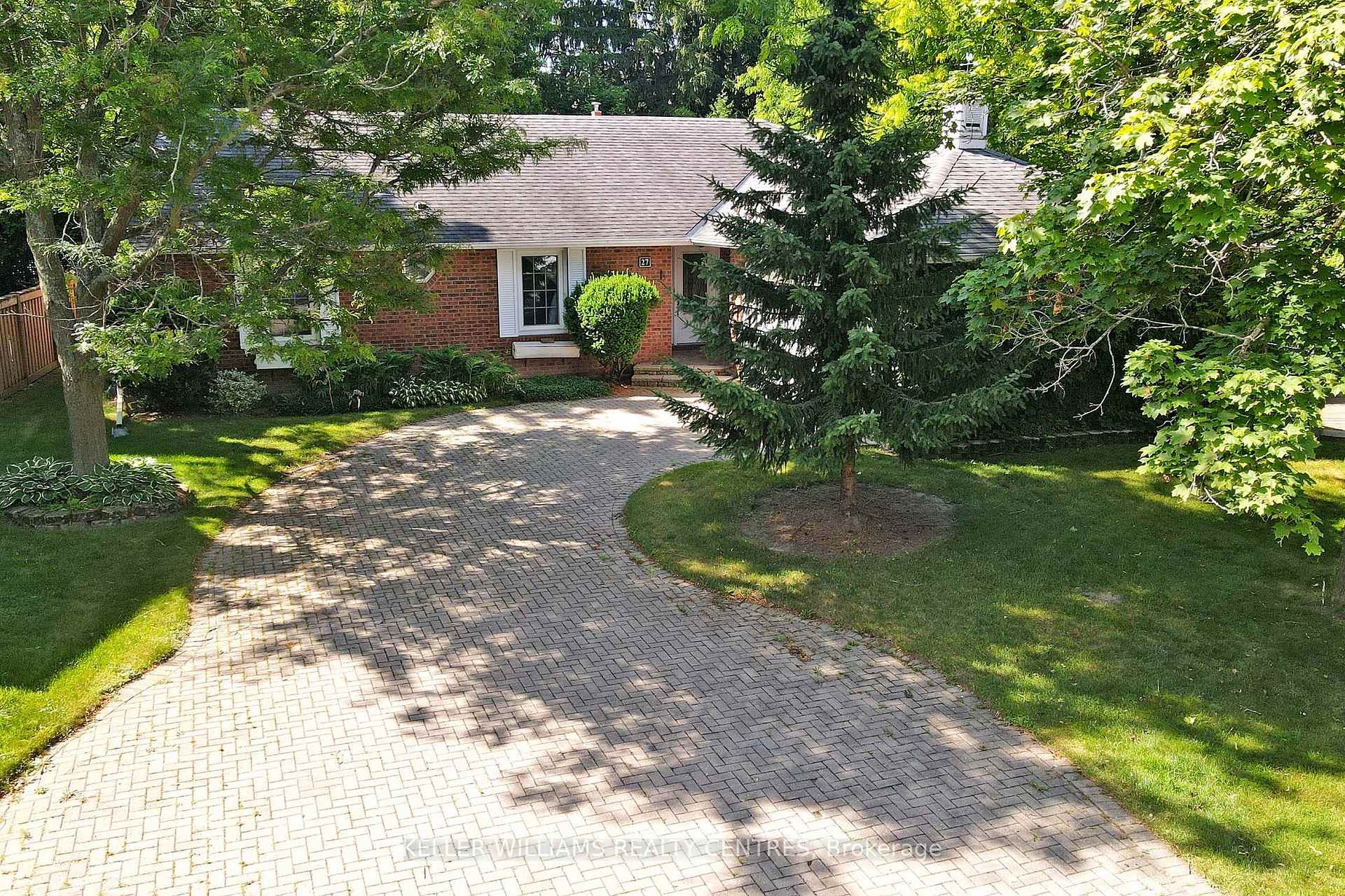 Photo 35 of 27 Hawthorne Lane, Aurora, Aurora Village — HOMEH