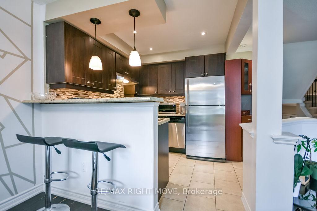 Photo 17 of Unit 31, 12 Lankin Boulevard, Orillia — HOMEH