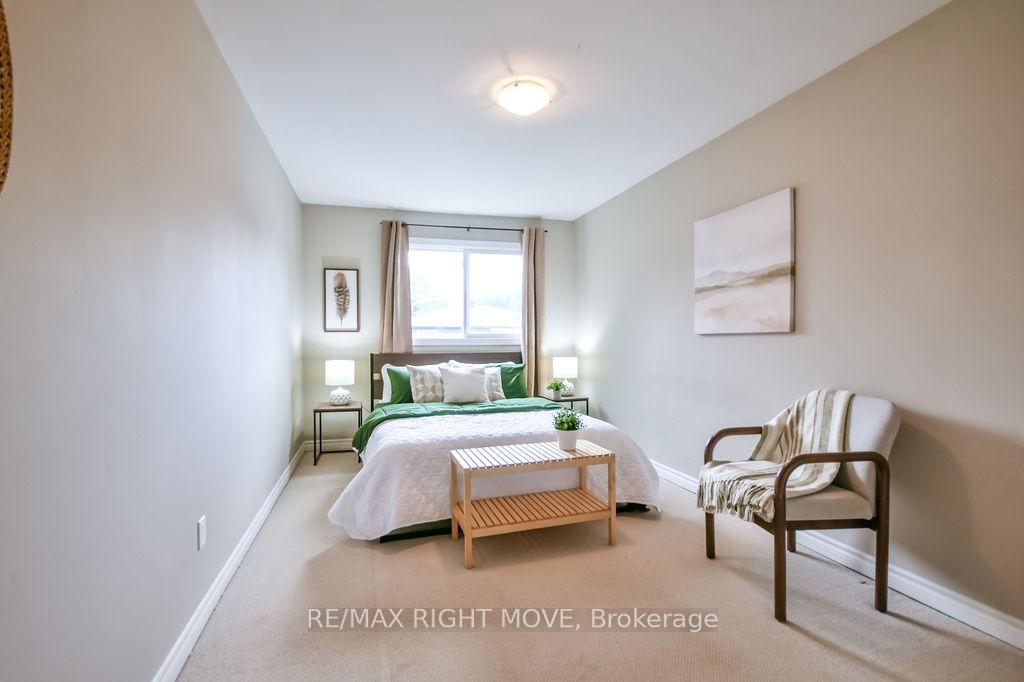 Photo 31 of Unit 31, 12 Lankin Boulevard, Orillia — HOMEH