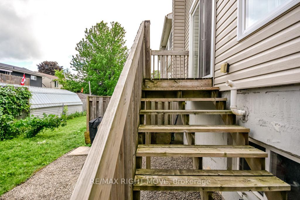 Photo 35 of Unit 31, 12 Lankin Boulevard, Orillia — HOMEH