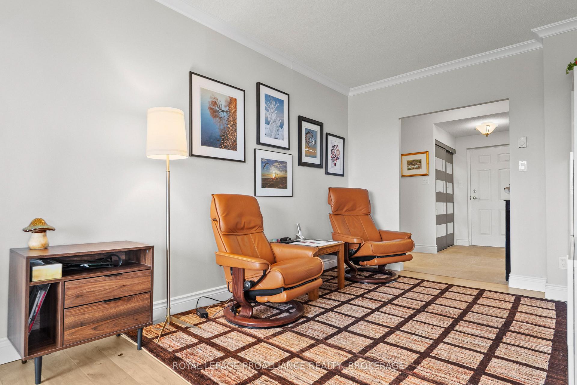 Photo 7 of Unit 1401, 1000 King Street W, Kingston, Central City West — HOMEH