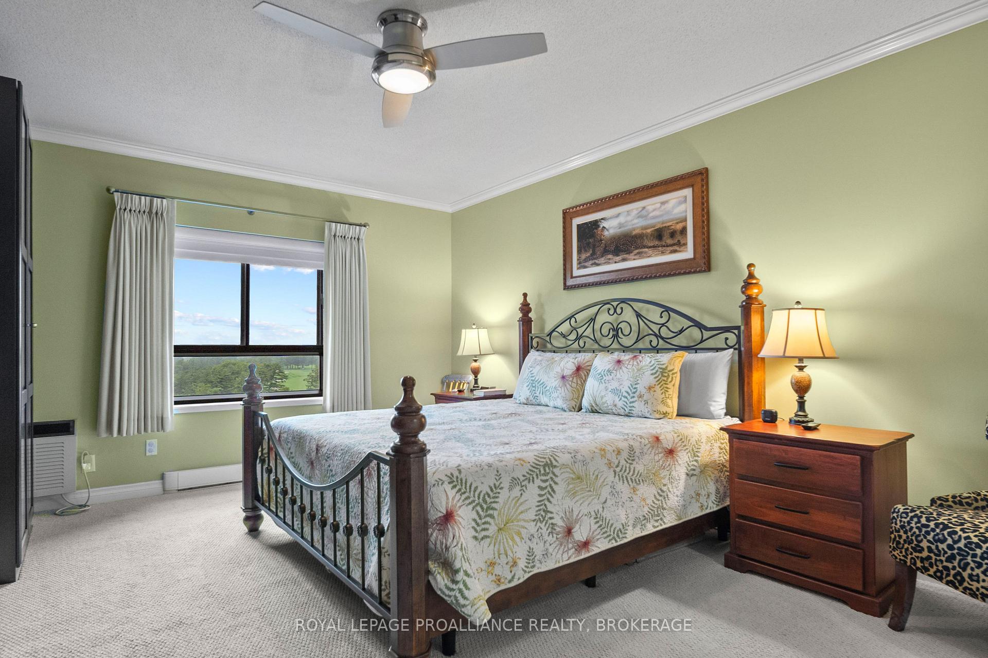 Photo 29 of Unit 1401, 1000 King Street W, Kingston, Central City West — HOMEH