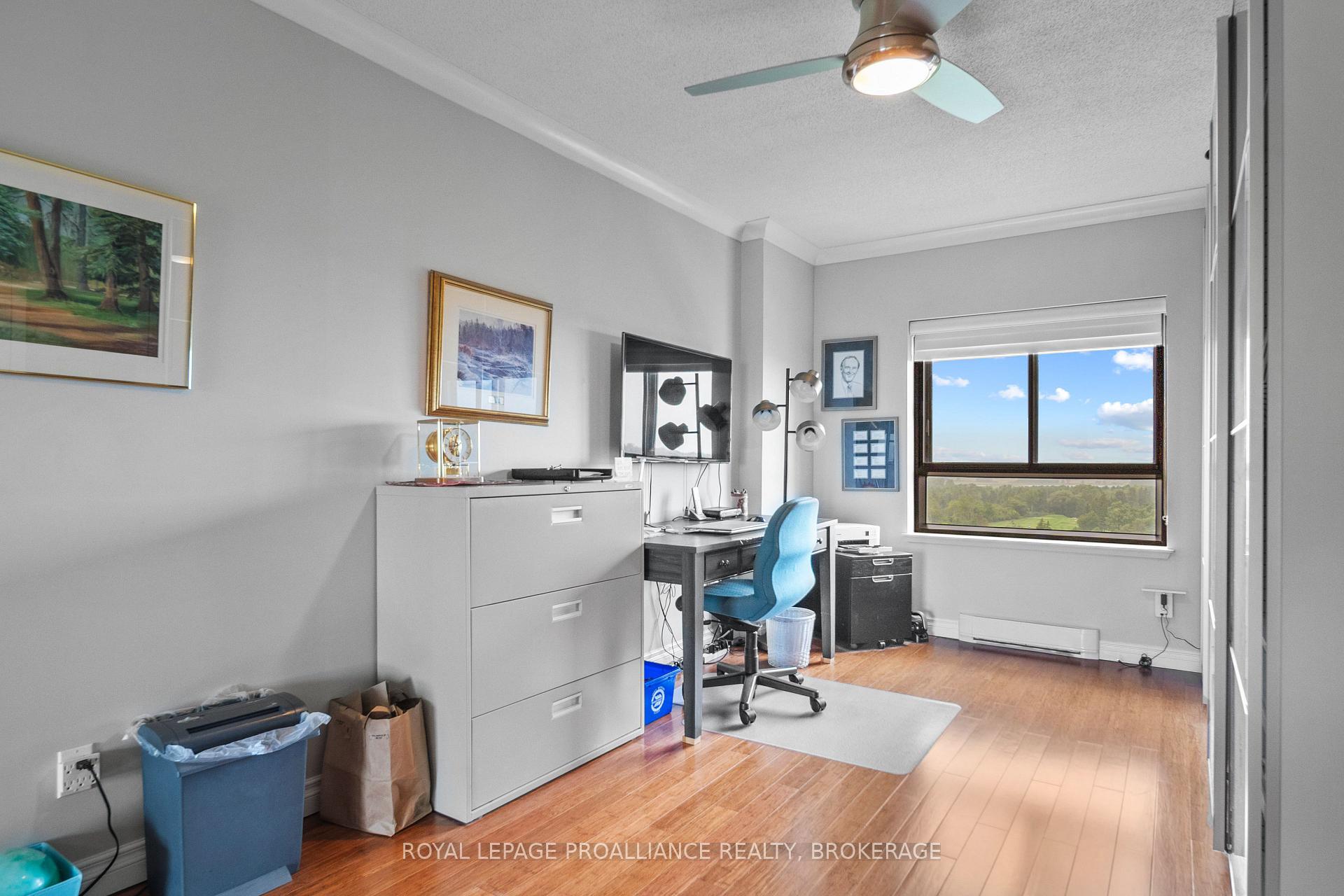 Photo 33 of Unit 1401, 1000 King Street W, Kingston, Central City West — HOMEH