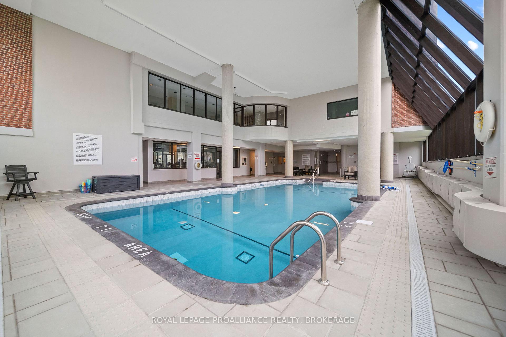 Photo 41 of Unit 1401, 1000 King Street W, Kingston, Central City West — HOMEH