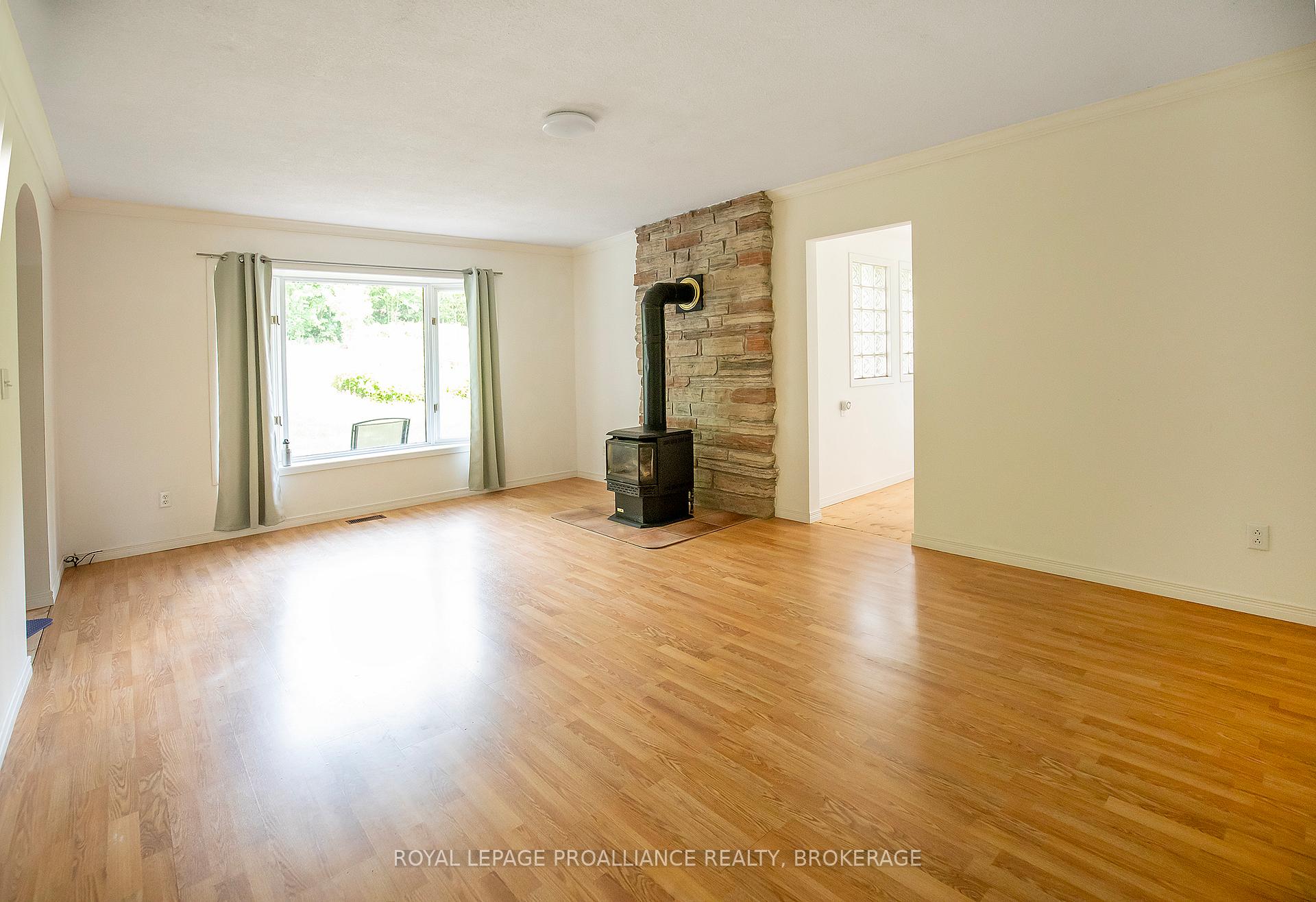 Photo 9 of 4502 Red Maple Lane, Frontenac, Frontenac South — HOMEH