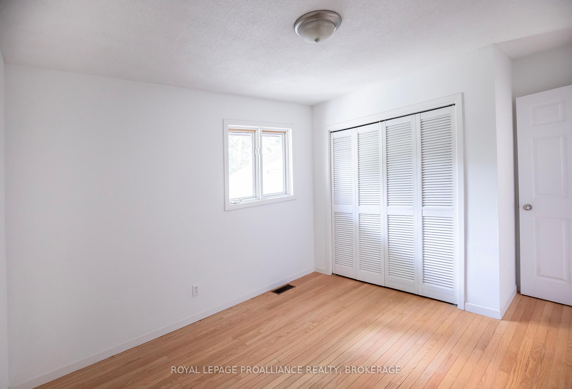 Photo 13 of 4502 Red Maple Lane, Frontenac, Frontenac South — HOMEH