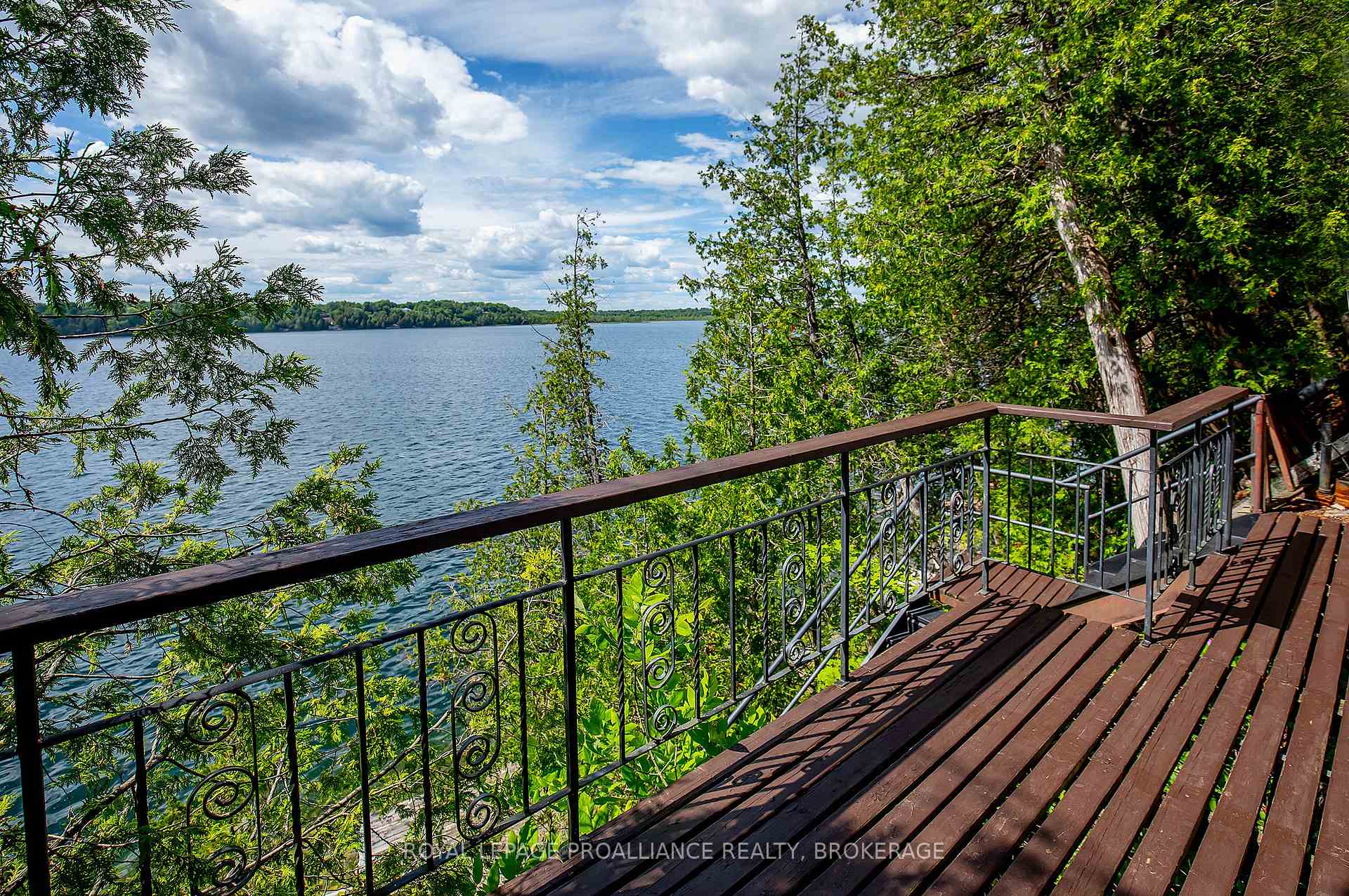 Photo 23 of 4502 Red Maple Lane, Frontenac, Frontenac South — HOMEH