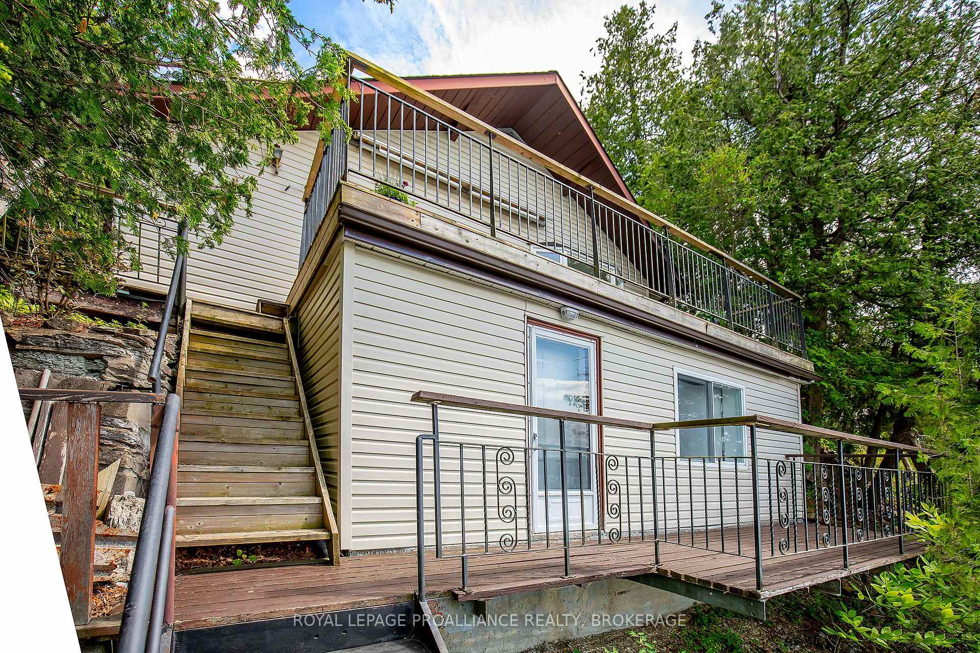 Photo 24 of 4502 Red Maple Lane, Frontenac, Frontenac South — HOMEH