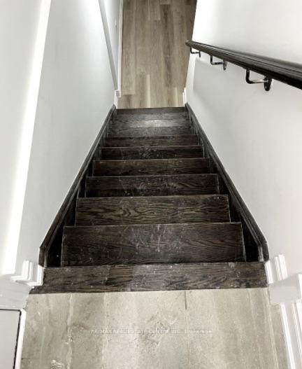 Photo 14 of Unit Basement Unit, 20 Quinton Ridge, Brampton, Bram West — HOMEH