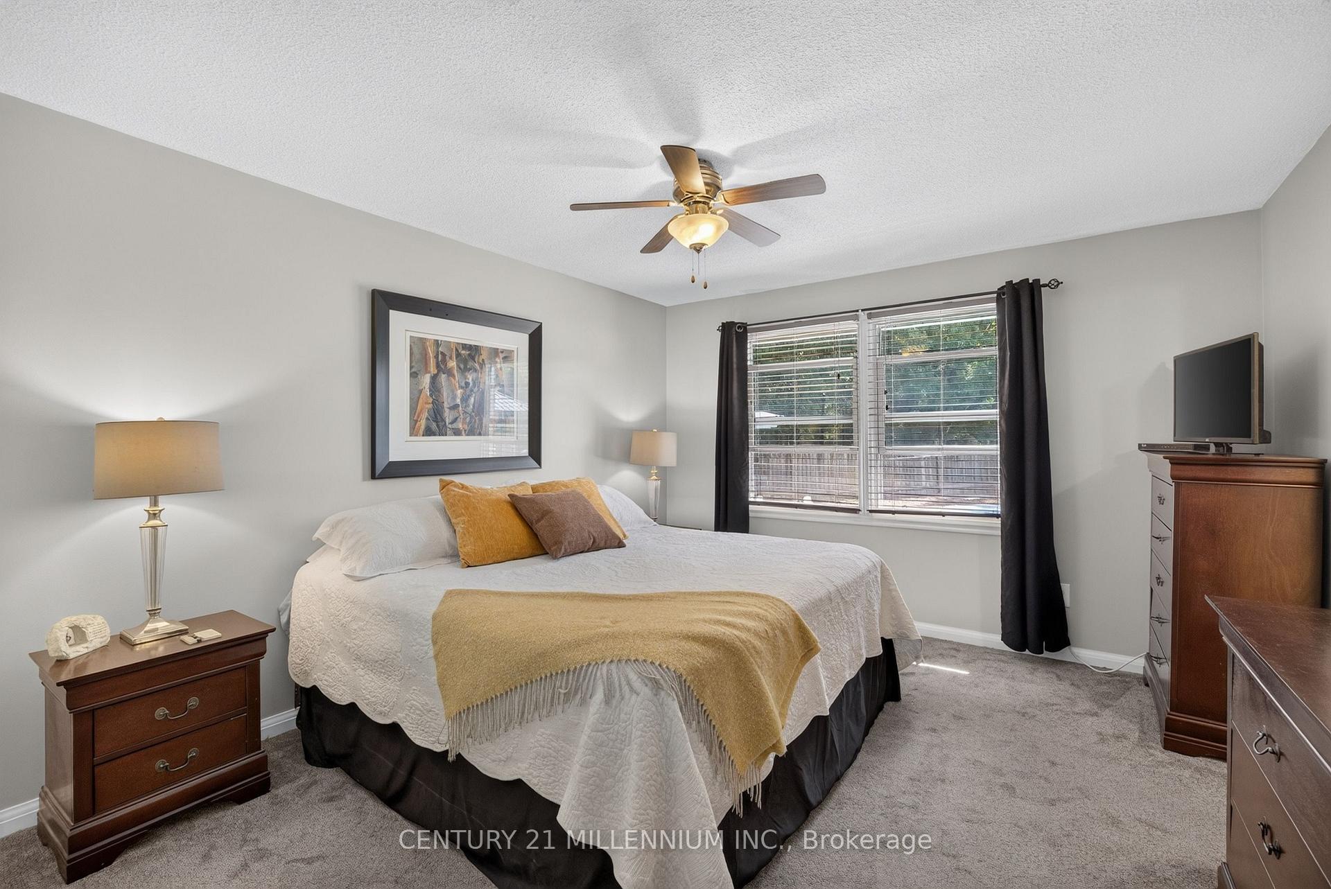 Photo 33 of 65 Maplewood Drive, Amaranth, Rural Amaranth — HOMEH
