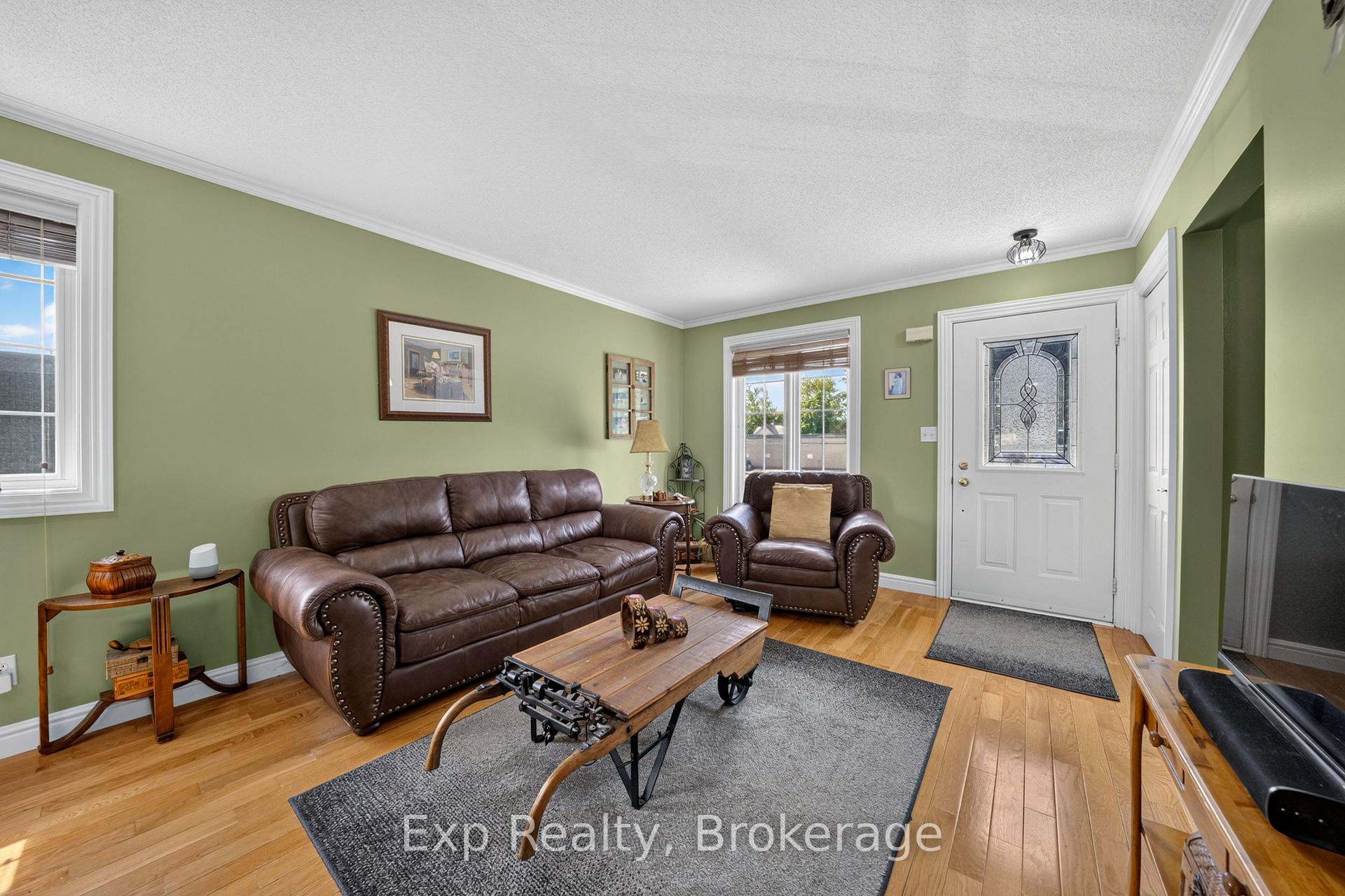 Photo 11 of 59 Avondale Road, Belleville, Belleville Ward — HOMEH