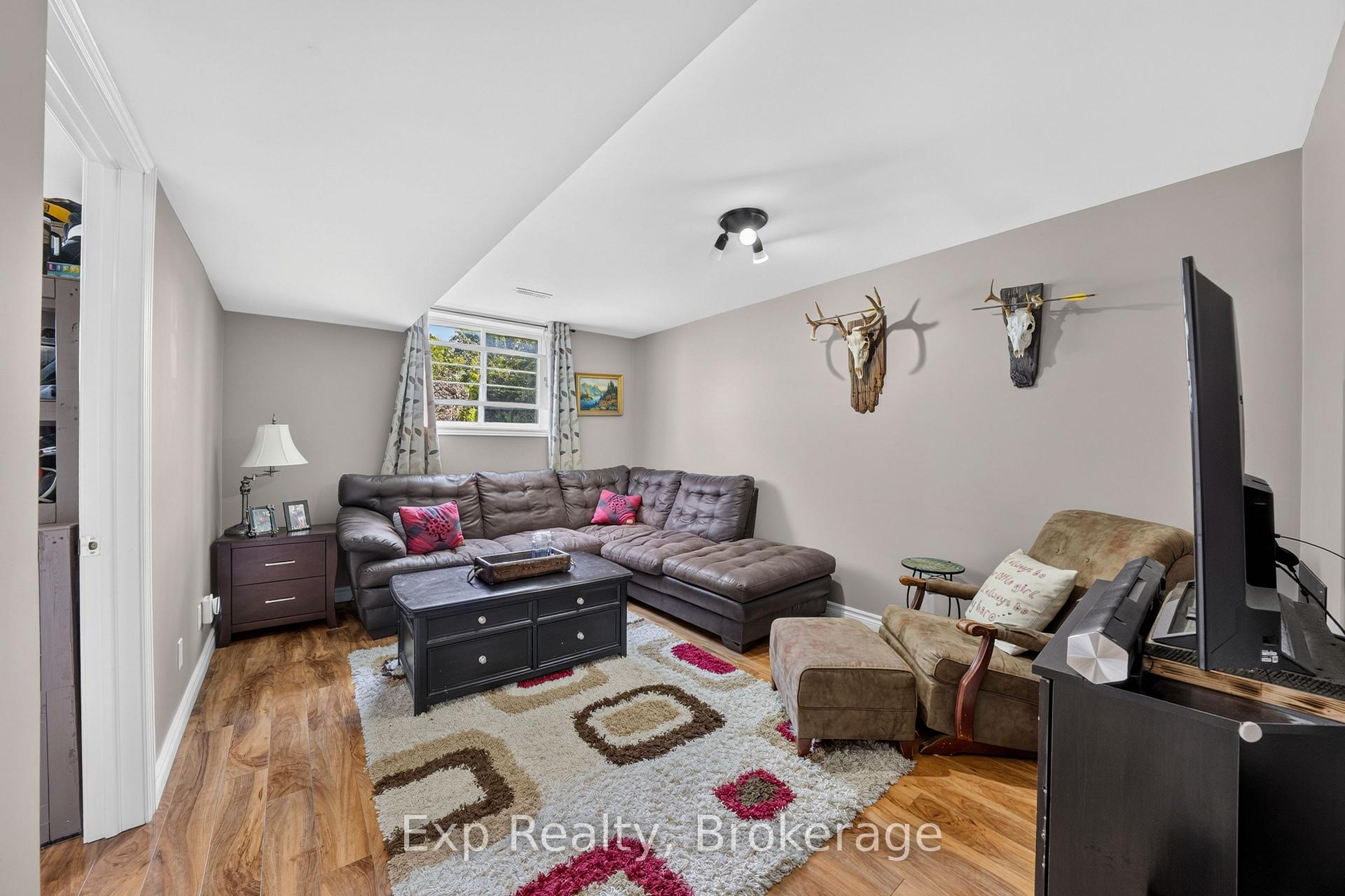 Photo 18 of 59 Avondale Road, Belleville, Belleville Ward — HOMEH