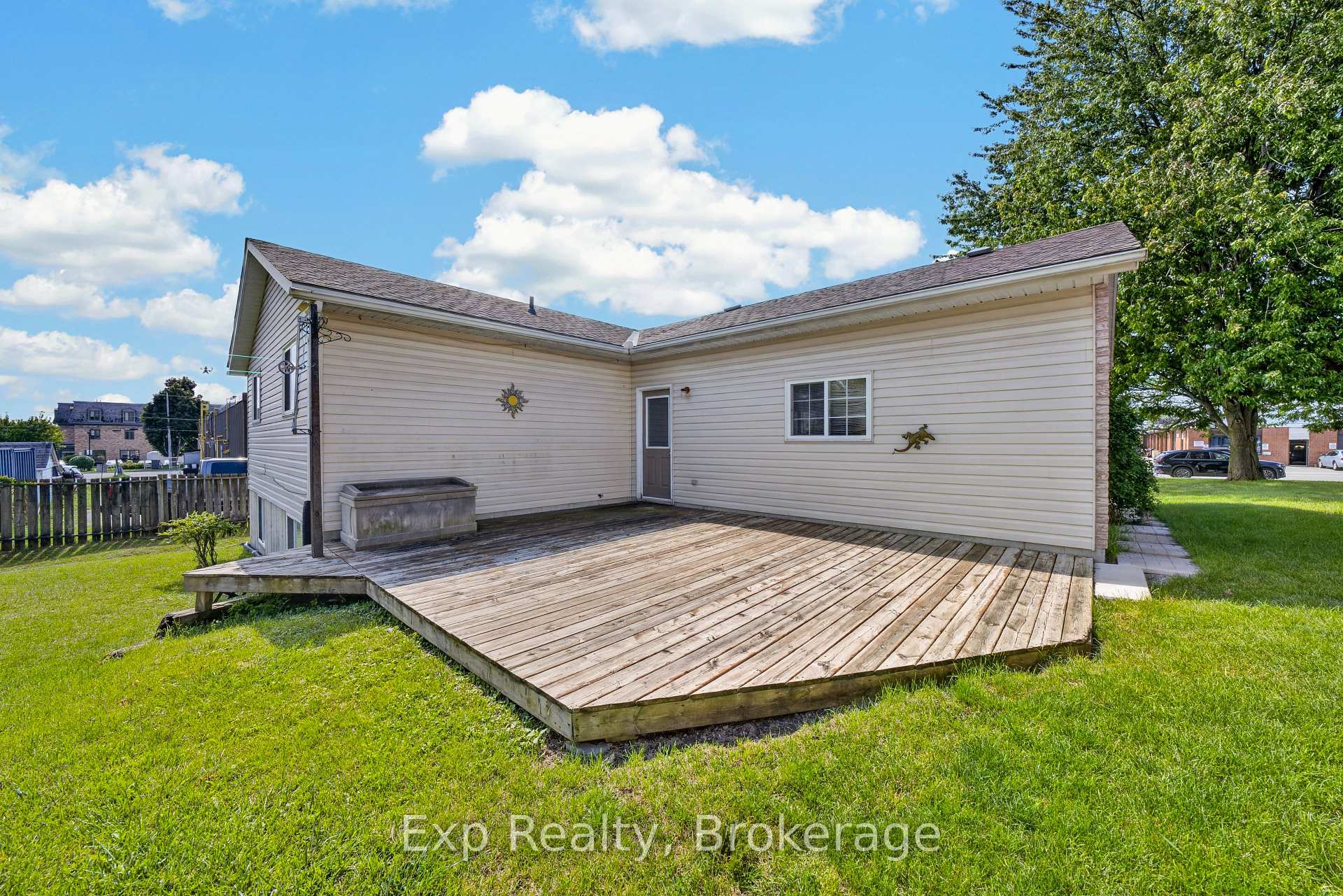Photo 25 of 59 Avondale Road, Belleville, Belleville Ward — HOMEH