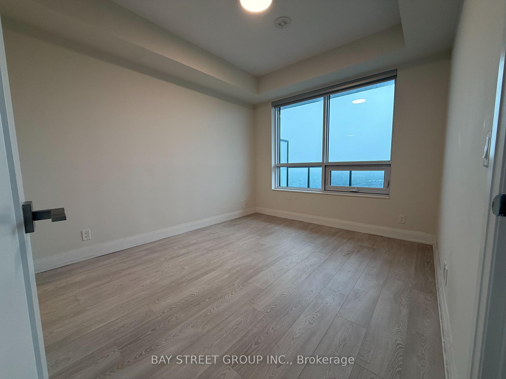 Photo 4 of Unit 3201, 18 Water Walk Drive, Markham, Unionville — HOMEH