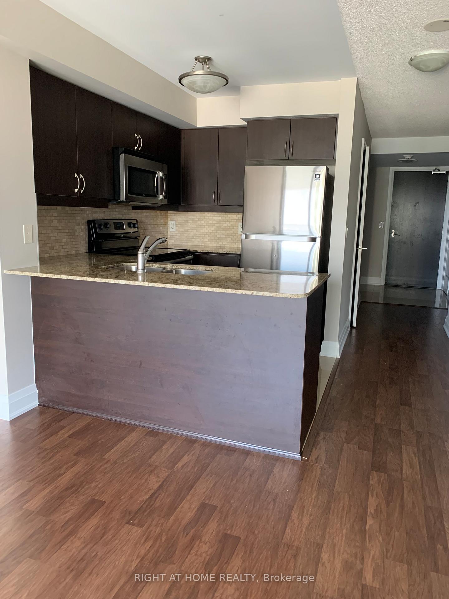 Photo 5 of Unit 1209, 20 North Park Road, Vaughan, Beverley Glen — HOMEH