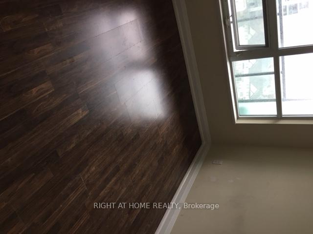 Photo 7 of Unit 1209, 20 North Park Road, Vaughan, Beverley Glen — HOMEH