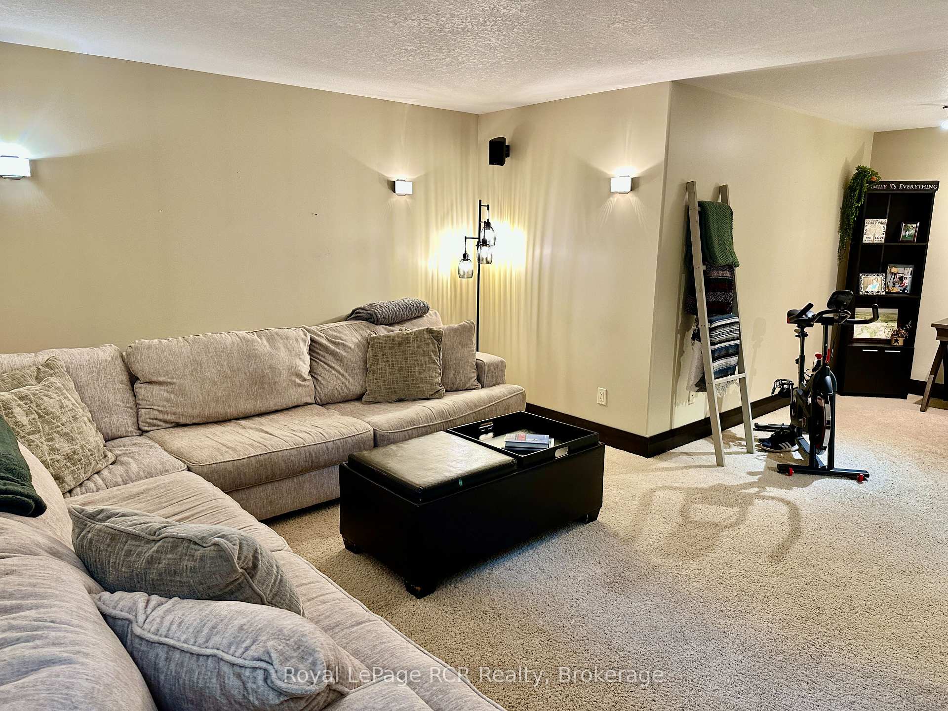 Photo 38 of 241 4th Street Crescent, Hanover — HOMEH