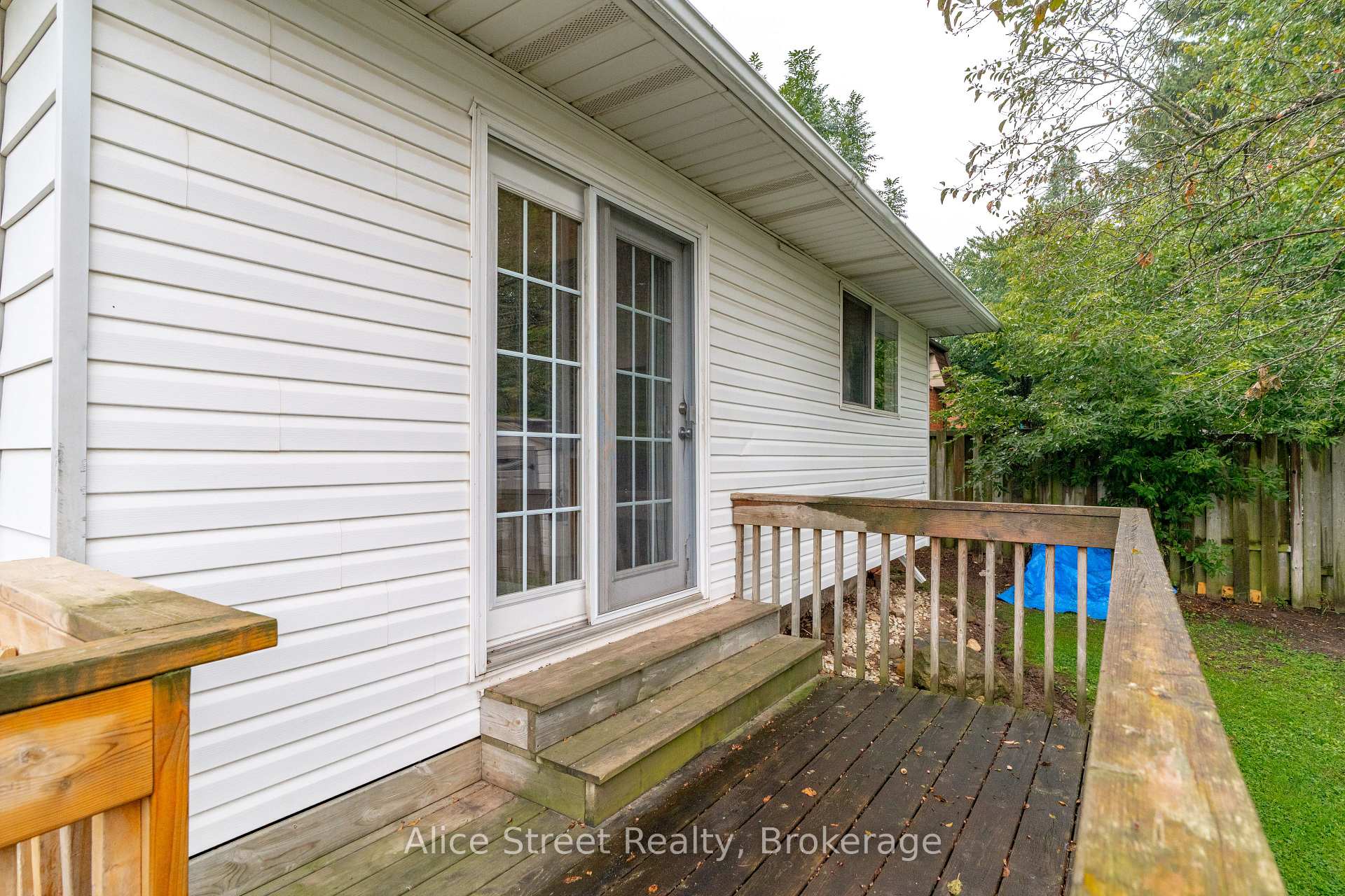 Photo 36 of 5 Glenbrook Drive, Guelph, Victoria North — HOMEH