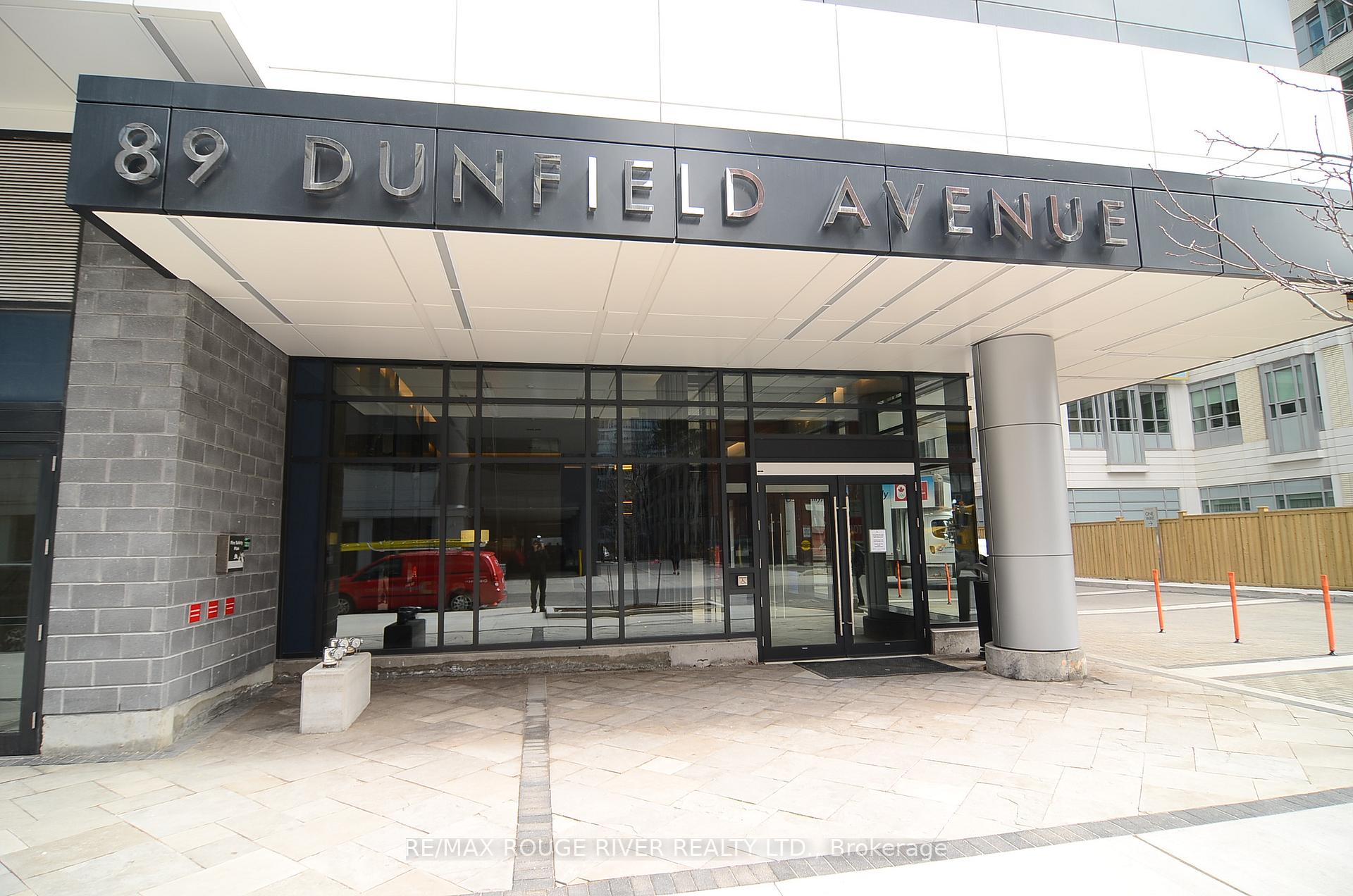 Photo 3 of Unit 509, 89 Dunfield Avenue, Toronto, Mount Pleasant West — HOMEH