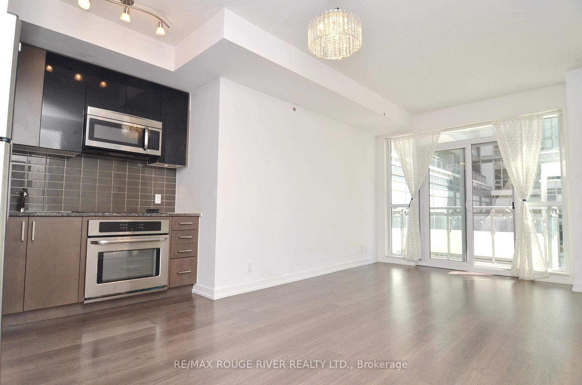 Photo 5 of Unit 509, 89 Dunfield Avenue, Toronto, Mount Pleasant West — HOMEH