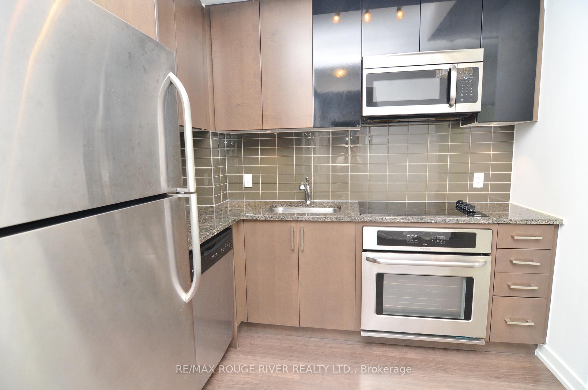 Photo 10 of Unit 509, 89 Dunfield Avenue, Toronto, Mount Pleasant West — HOMEH