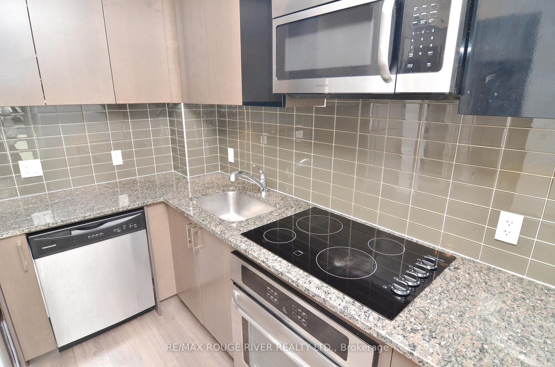Photo 11 of Unit 509, 89 Dunfield Avenue, Toronto, Mount Pleasant West — HOMEH