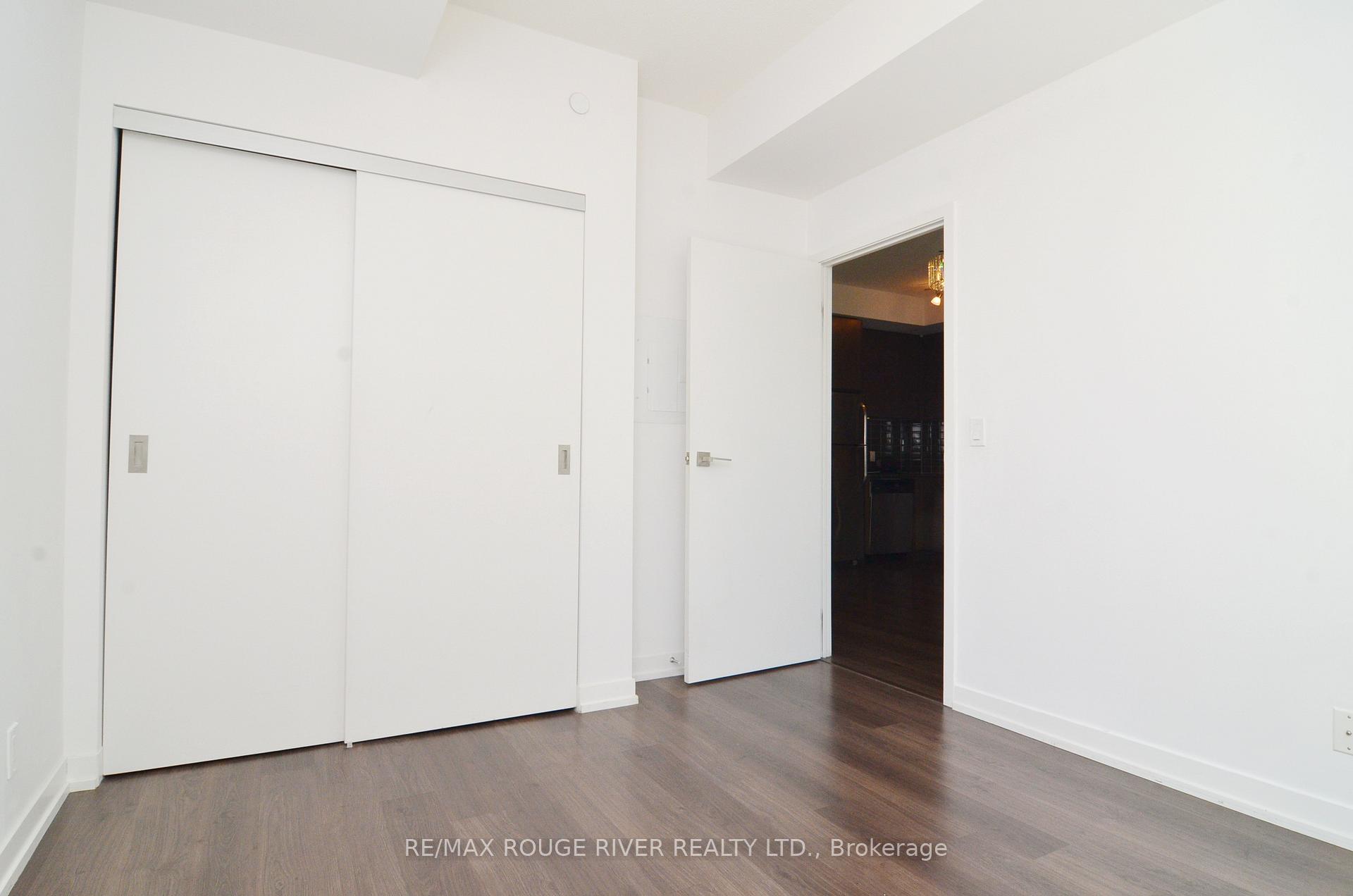 Photo 13 of Unit 509, 89 Dunfield Avenue, Toronto, Mount Pleasant West — HOMEH