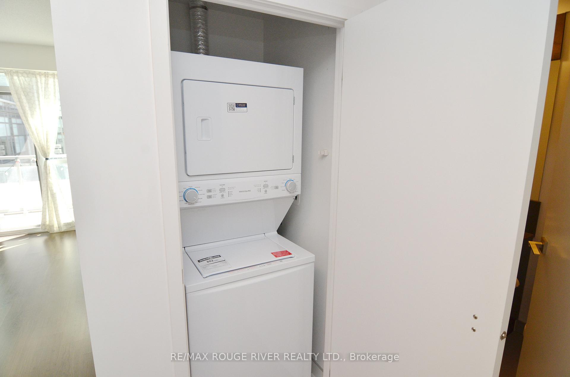 Photo 16 of Unit 509, 89 Dunfield Avenue, Toronto, Mount Pleasant West — HOMEH