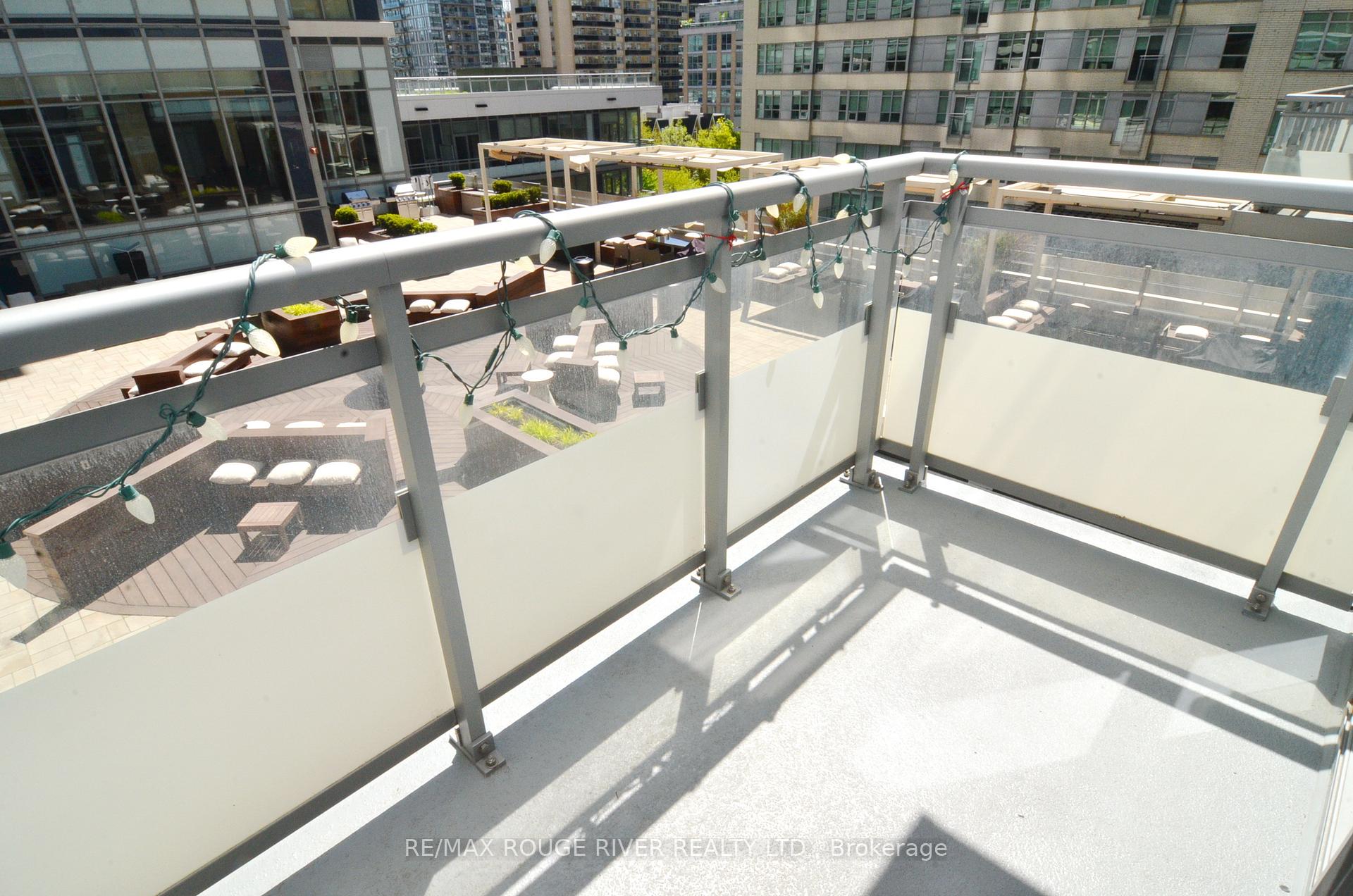 Photo 17 of Unit 509, 89 Dunfield Avenue, Toronto, Mount Pleasant West — HOMEH