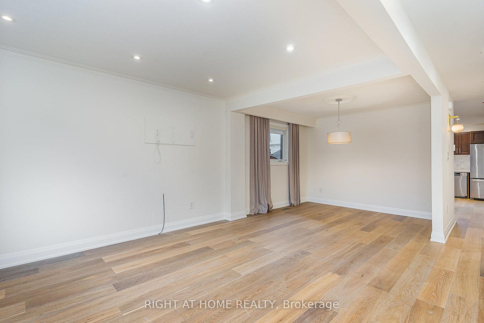 Photo 4 of 147 Ascot Avenue, Toronto, Corso Italia-Davenport — HOMEH