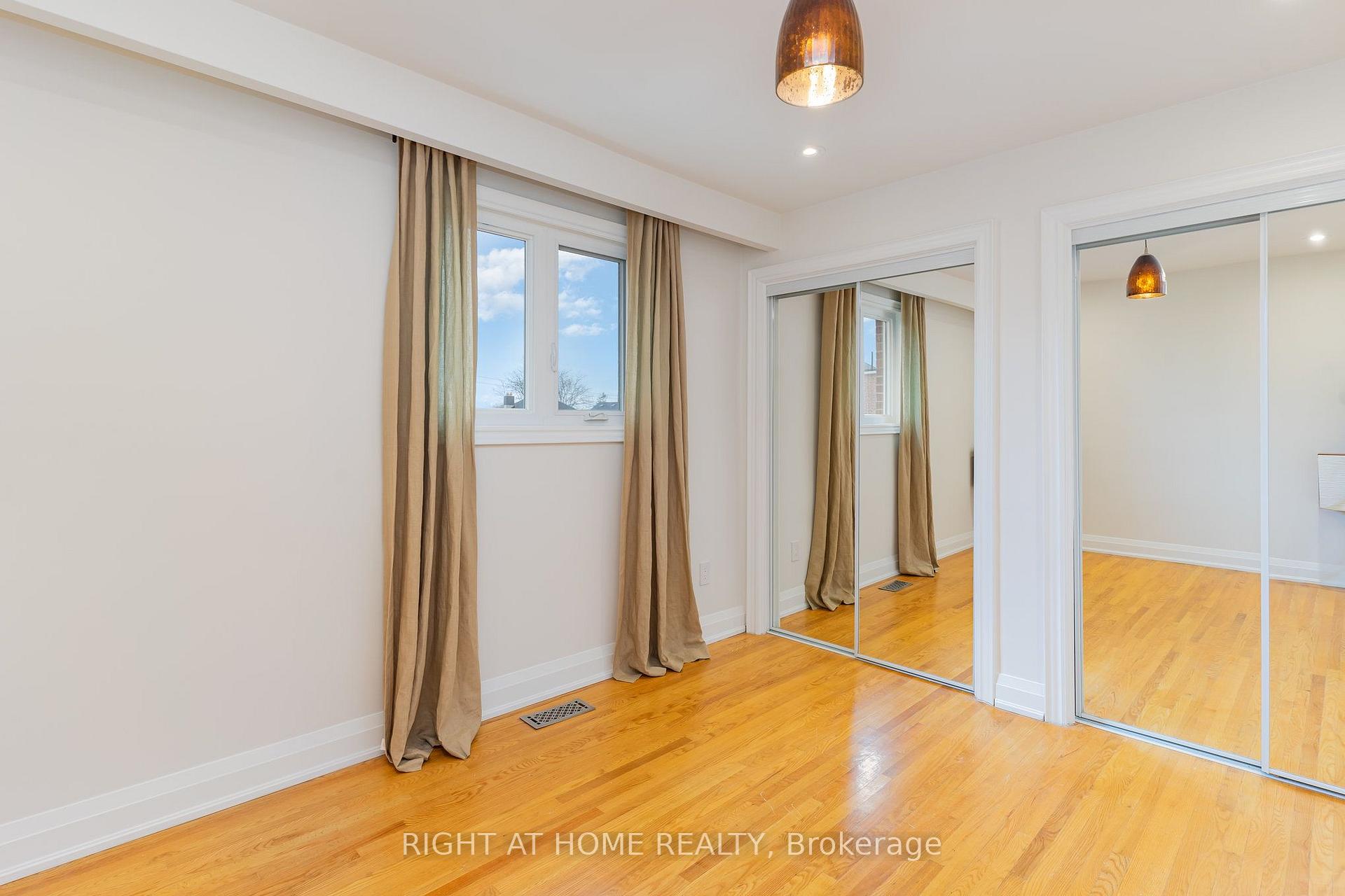 Photo 15 of 147 Ascot Avenue, Toronto, Corso Italia-Davenport — HOMEH