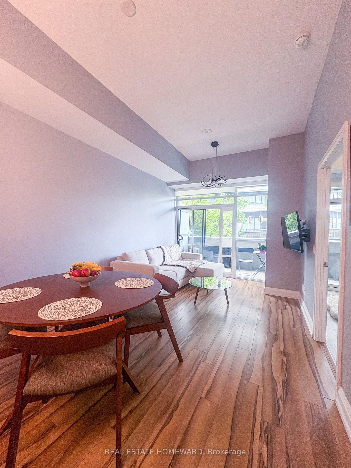 Photo 3 of Unit 101, 85 The Donway, North York, Banbury-Don Mills — HOMEH