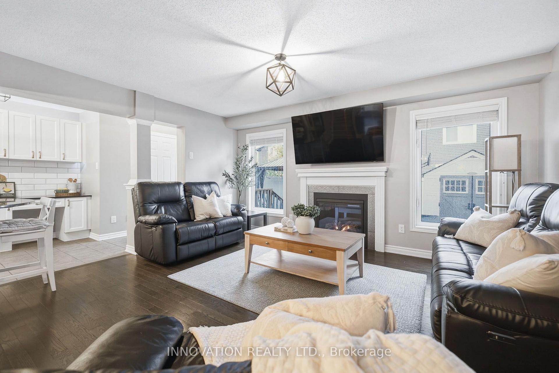 Photo 10 of 366 Meadowbreeze Drive, Ottawa, Kanata - Emerald Meadows/Trailwest — HOMEH