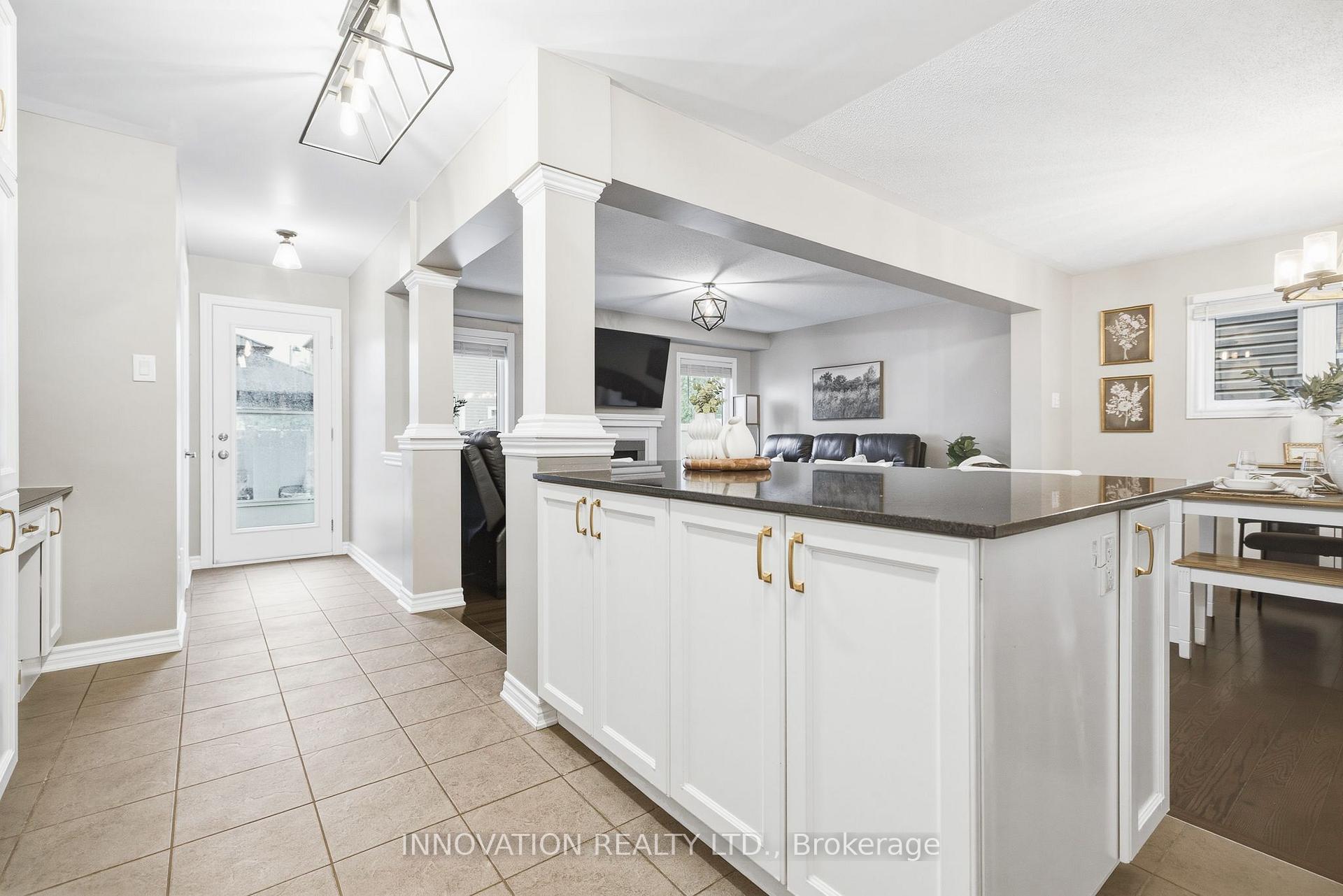 Photo 18 of 366 Meadowbreeze Drive, Ottawa, Kanata - Emerald Meadows/Trailwest — HOMEH