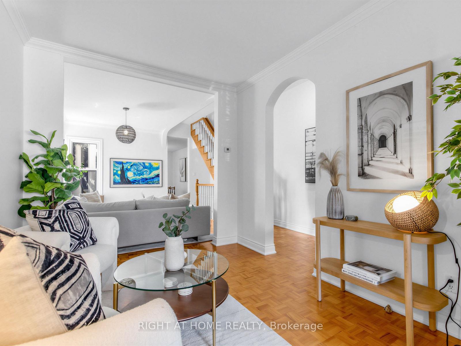 Photo 5 of 170 Margueretta Street, Toronto, Dufferin Grove — HOMEH