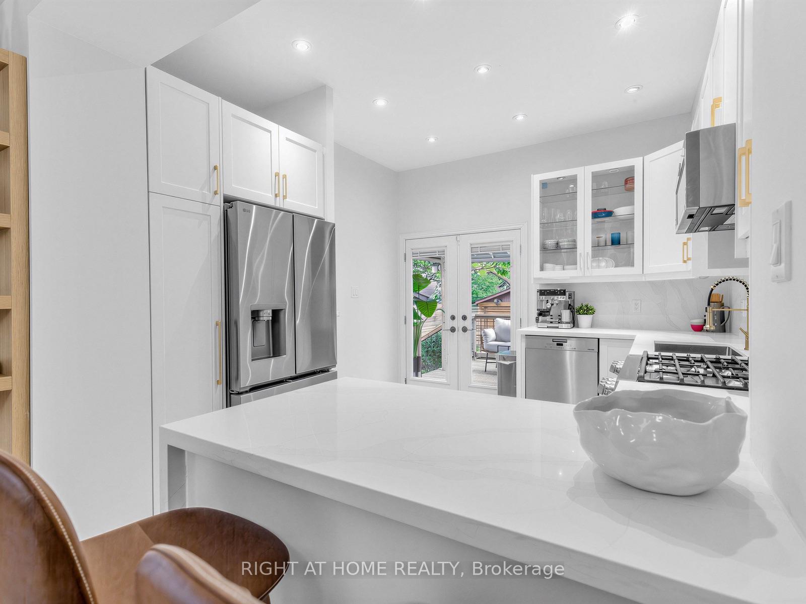 Photo 17 of 170 Margueretta Street, Toronto, Dufferin Grove — HOMEH