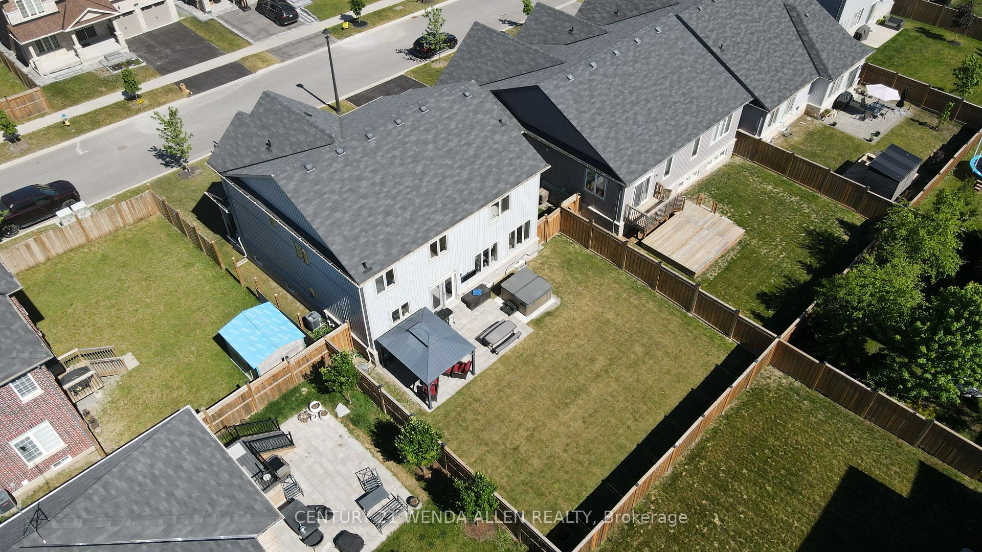 Photo 4 of 6 Timber Drive, Cavan Monaghan, Cavan Twp — HOMEH